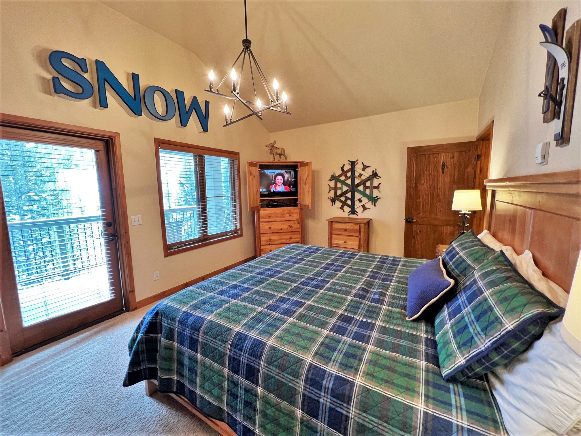 Riverbend Liftside Condo - Ski In/Out - Snowflake Lift - Pool+Hot Tub | Photo 17