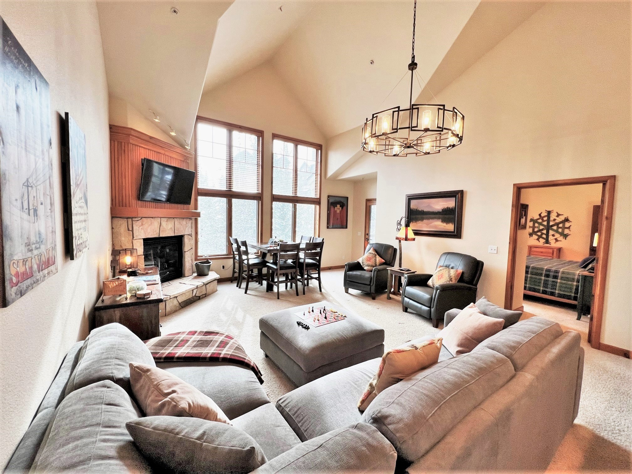 Riverbend Liftside Condo - Ski In/Out - Snowflake Lift - Pool+Hot Tub | Photo 6