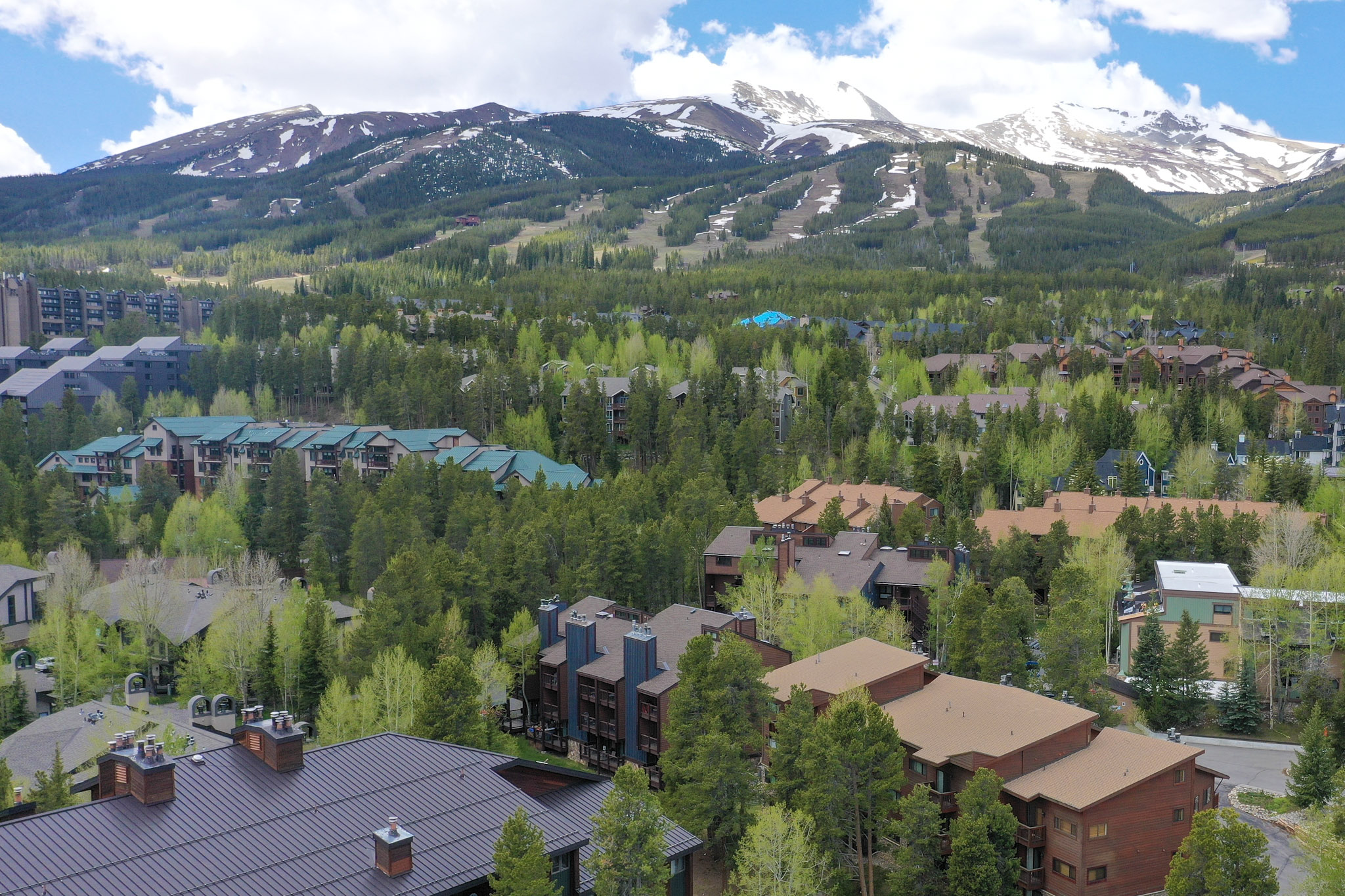 Sundowner Mountain View Condo - Walk to Slopes & Main St - Pool Access | Photo 41