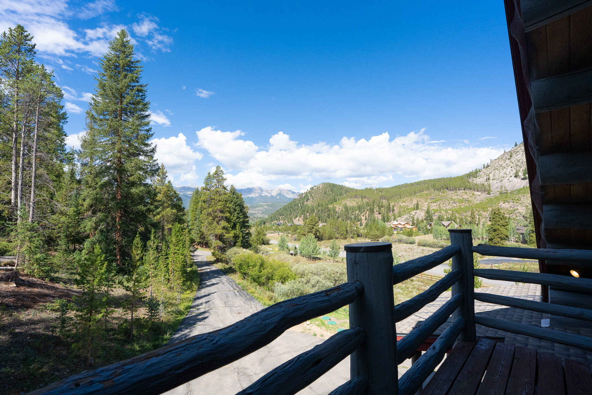 Log Home - Dog Friendly - Mtn. Views - 10 min. to Breck | Photo 61