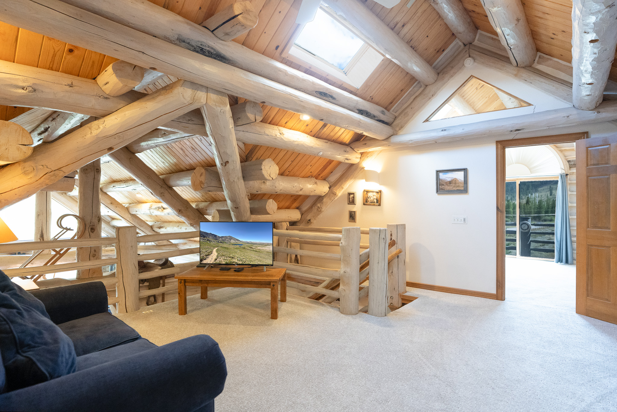 Log Home - Dog Friendly - Mtn. Views - 10 min. to Breck | Photo 39