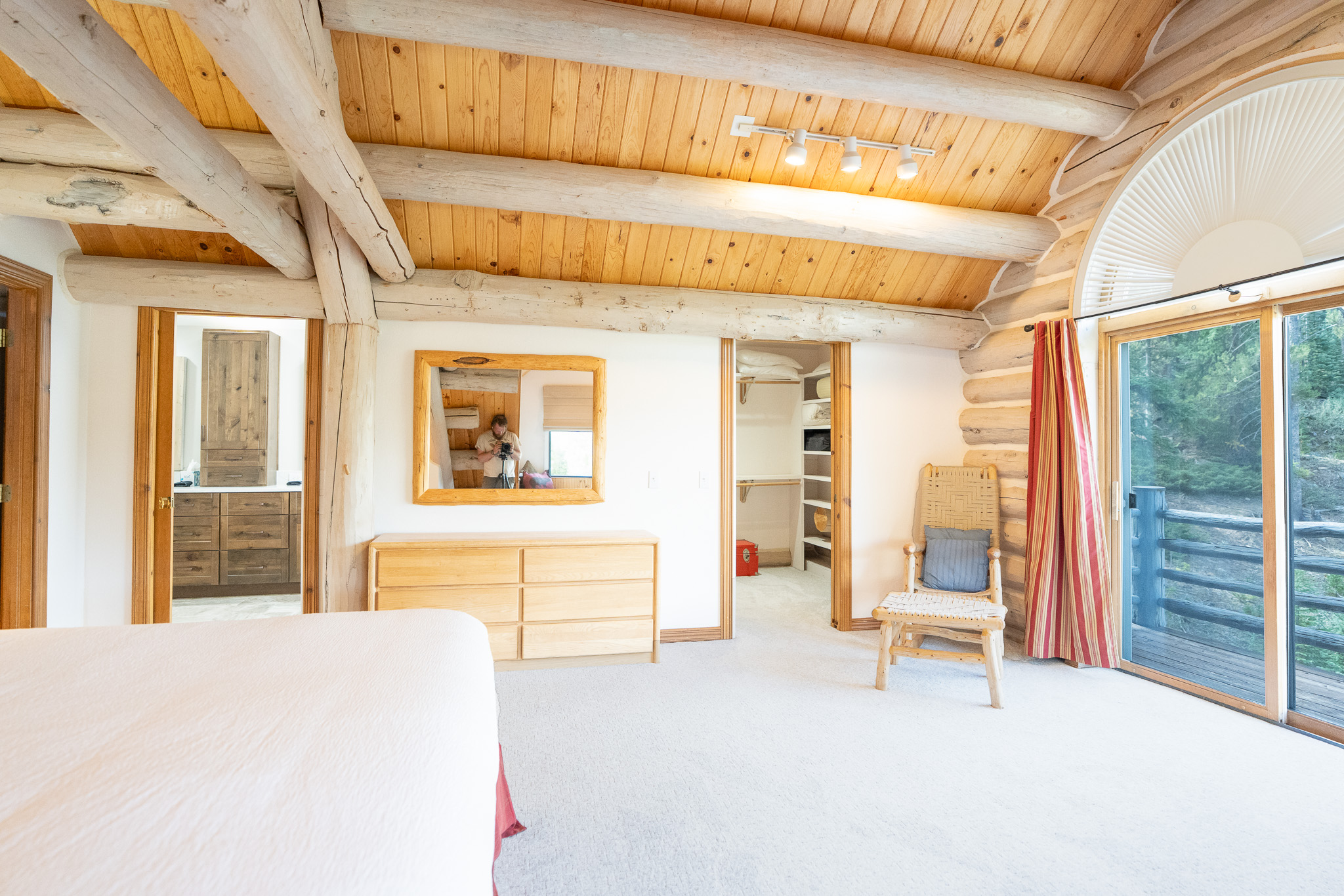 Log Home - Dog Friendly - Mtn. Views - 10 min. to Breck | Photo 43
