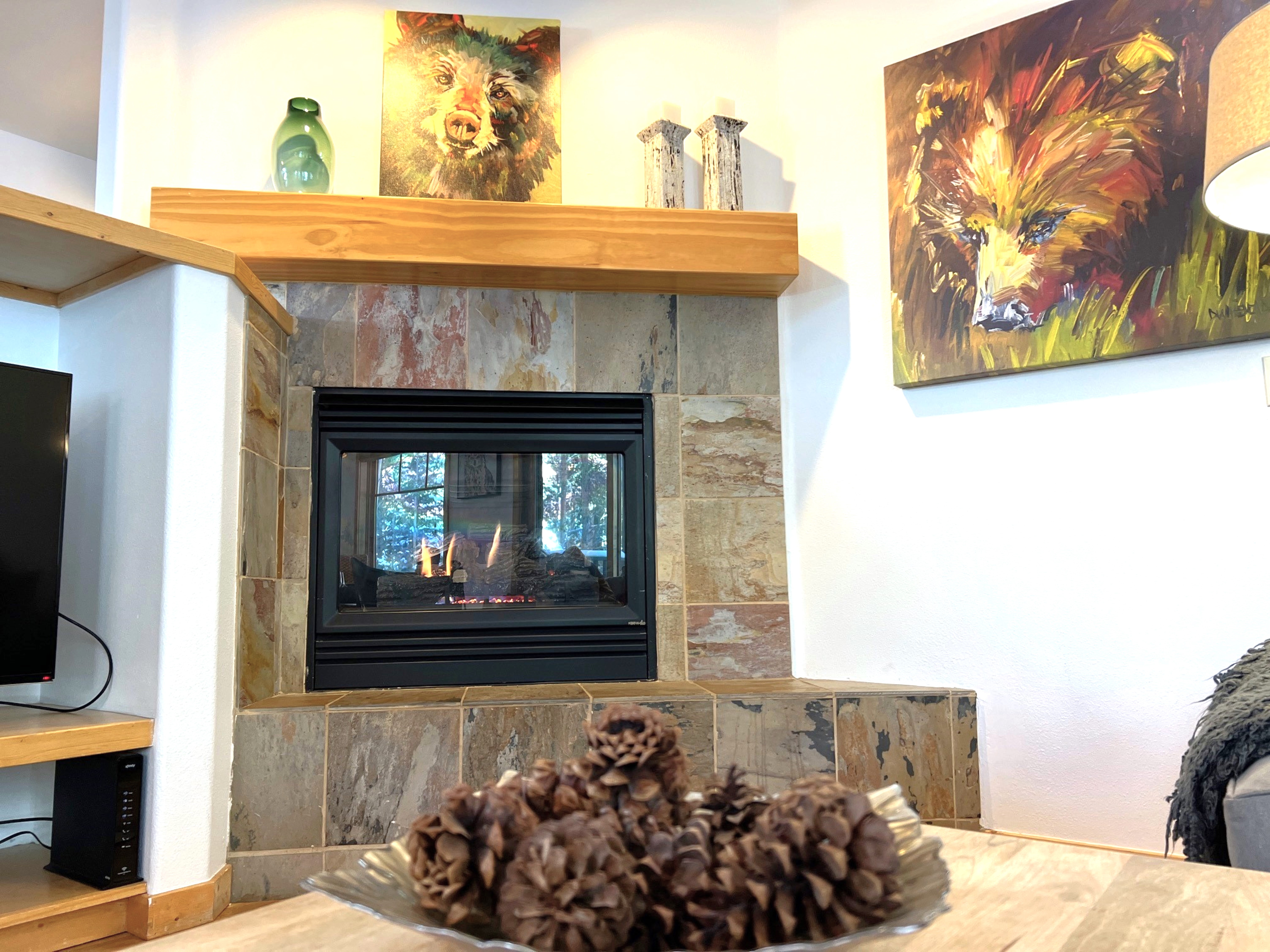Twin Elk Mount Lincoln Condo - Ski-In - Hot Tub - Walk to Main St! | Photo 3