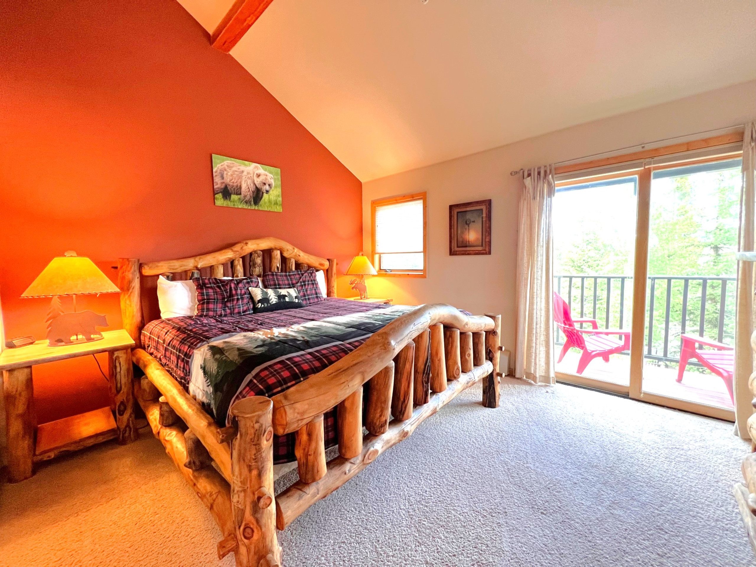 Twin Elk Mount Bross Condo - Ski-In - Walk to Main St - Hot Tub | Photo 17