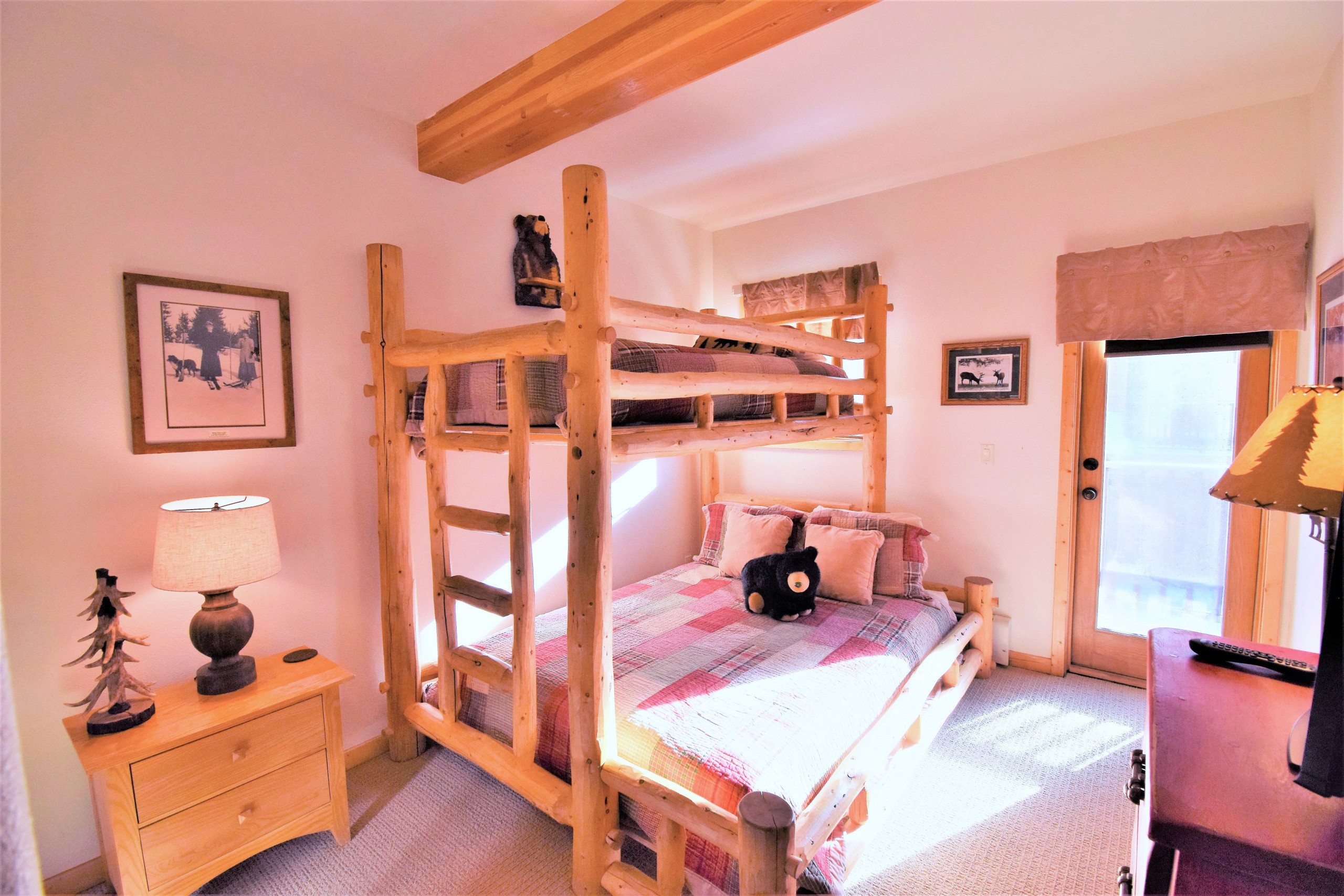 Twin Elk Mount Cameron Condo - Ski-In - Hot Tub - Walk to Town | Photo 22