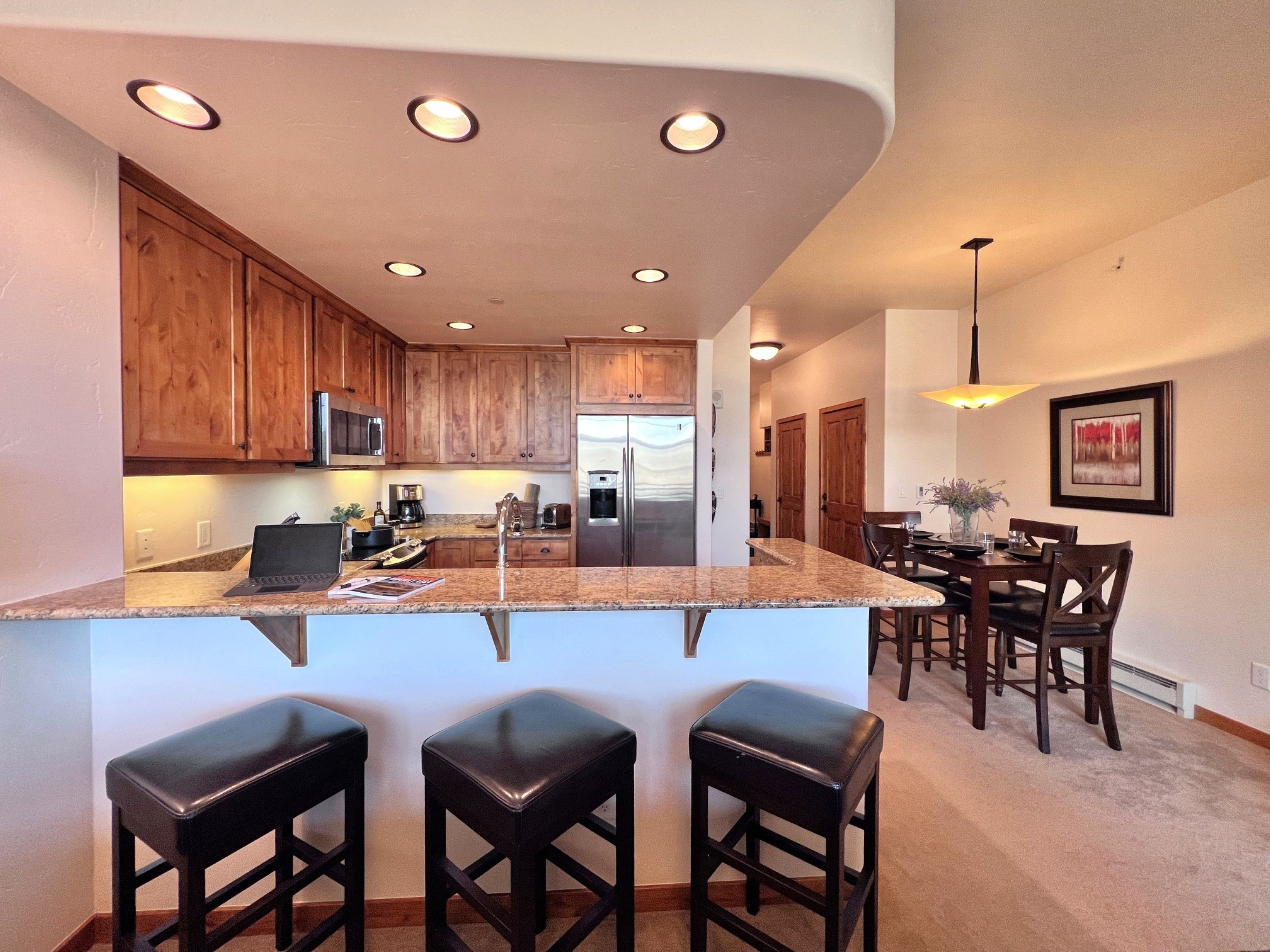 Timberline Cove Lakeside Condo - Mtn Views - Hot Tubs - Bike Path | Photo 12
