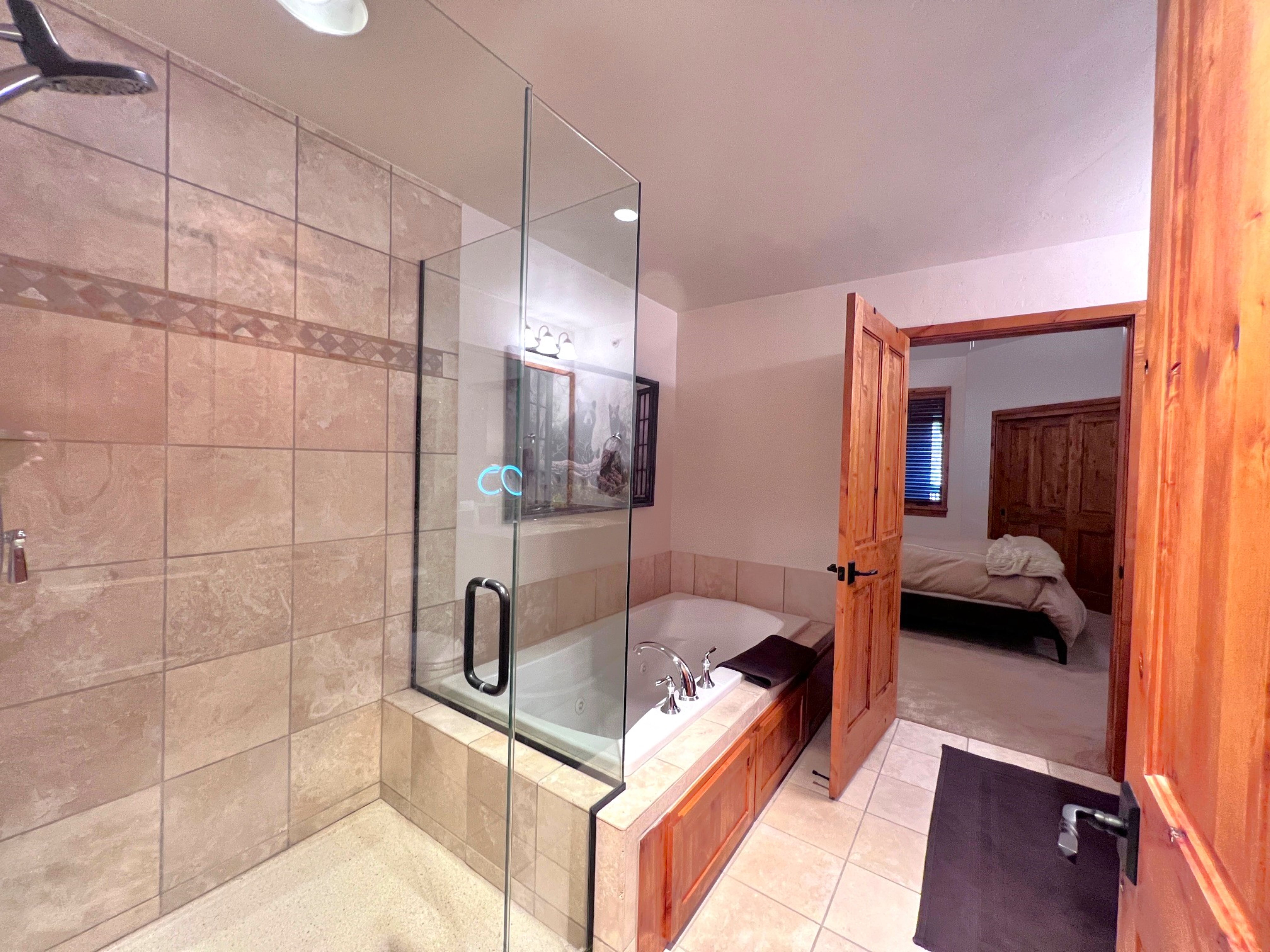 Timberline Cove Lakeside Condo - Mtn Views - Hot Tubs - Bike Path | Photo 34