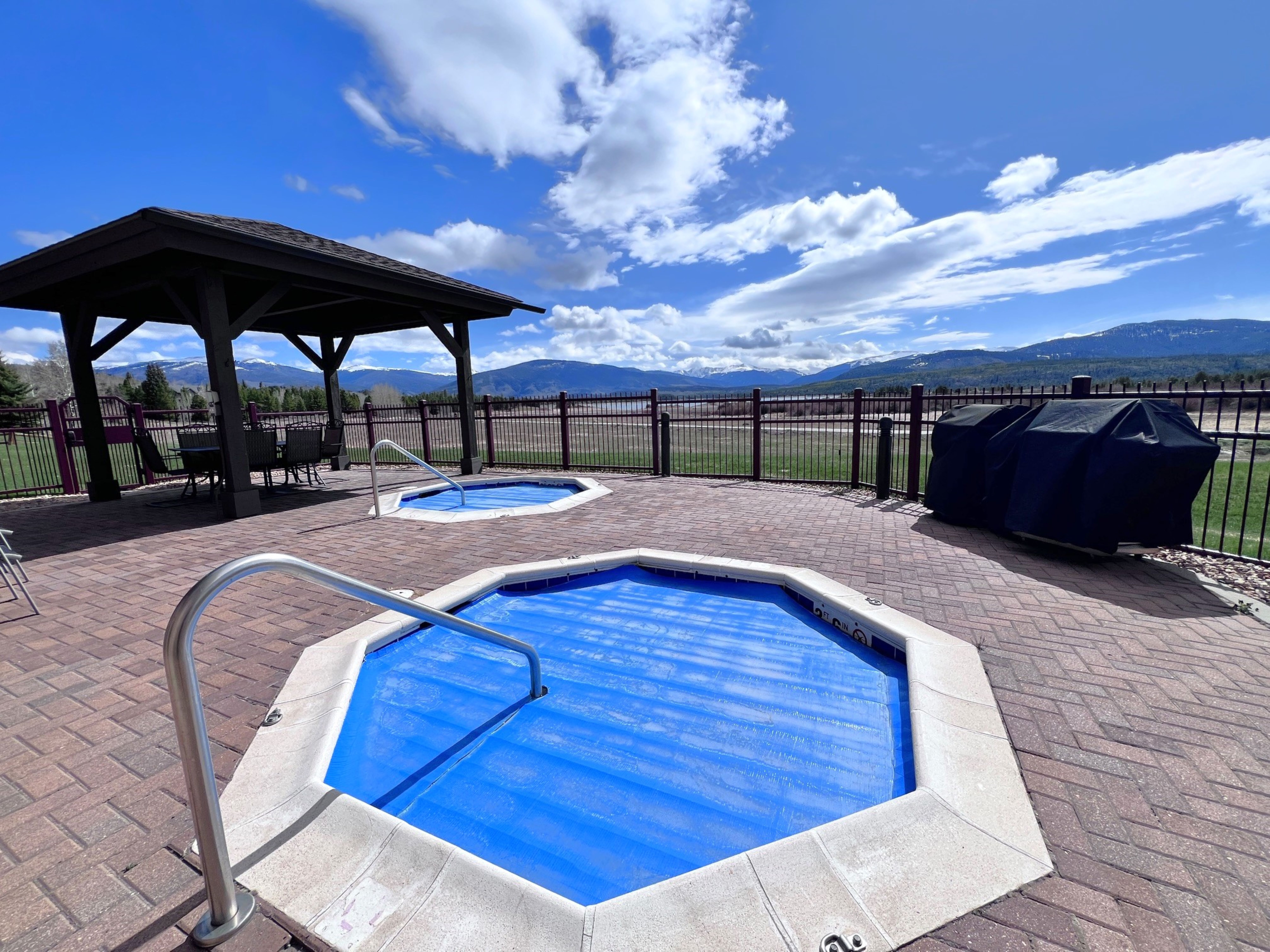 Timberline Cove Lakeside Condo - Mtn Views - Hot Tubs - Bike Path | Photo 45