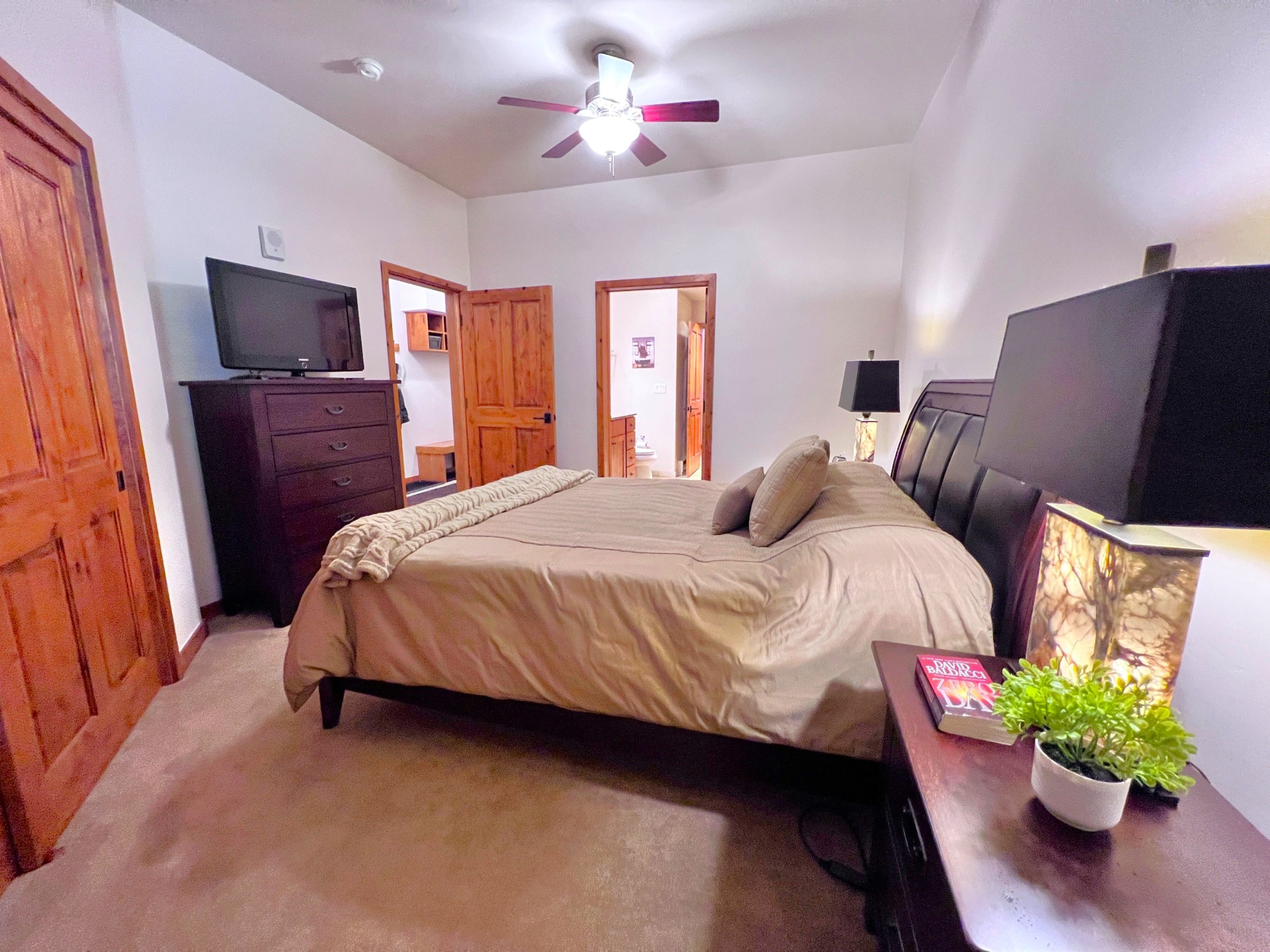 Timberline Cove Lakeside Condo - Mtn Views - Hot Tubs - Bike Path | Photo 25