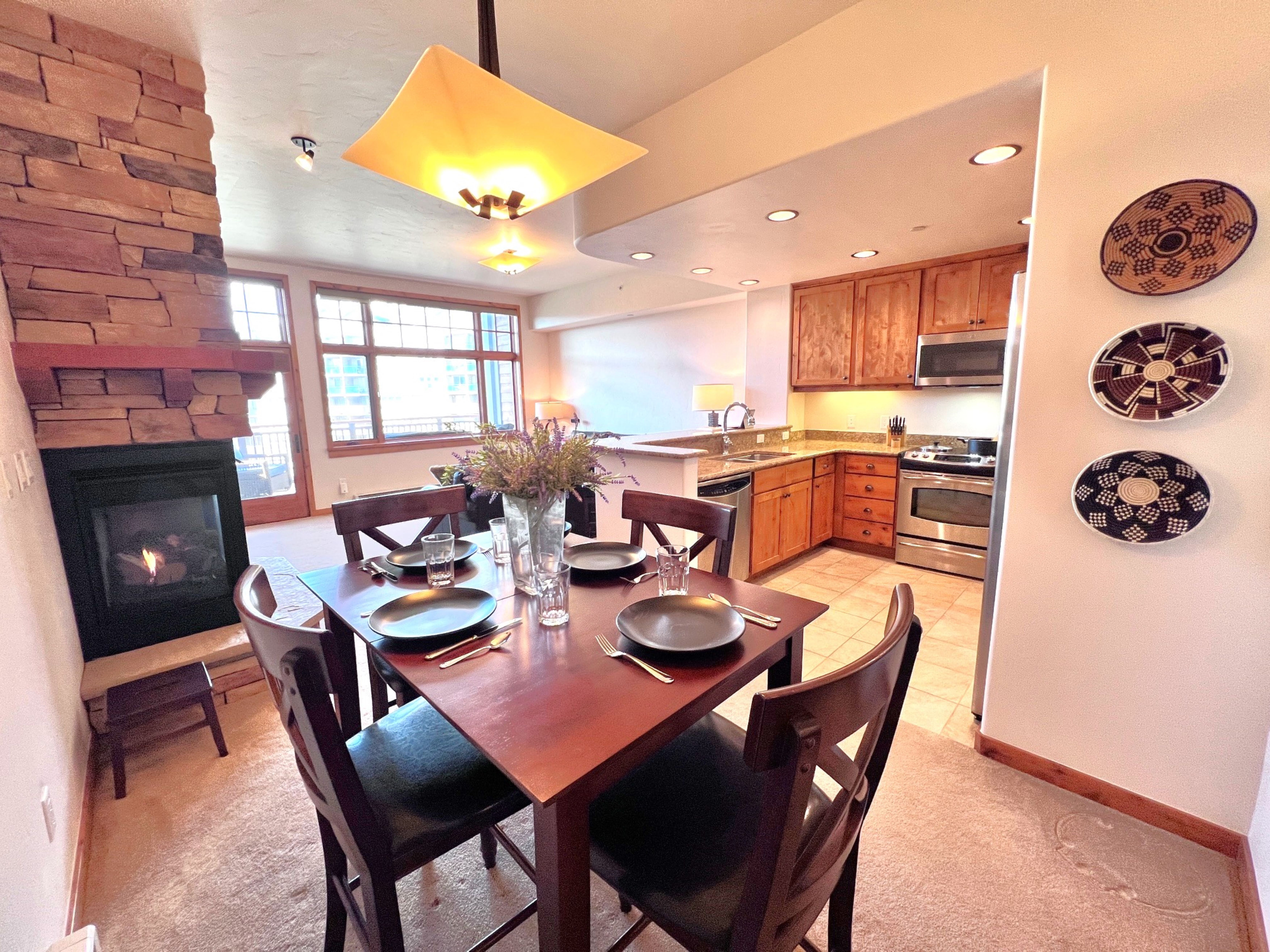 Timberline Cove Lakeside Condo - Mtn Views - Hot Tubs - Bike Path | Photo 20