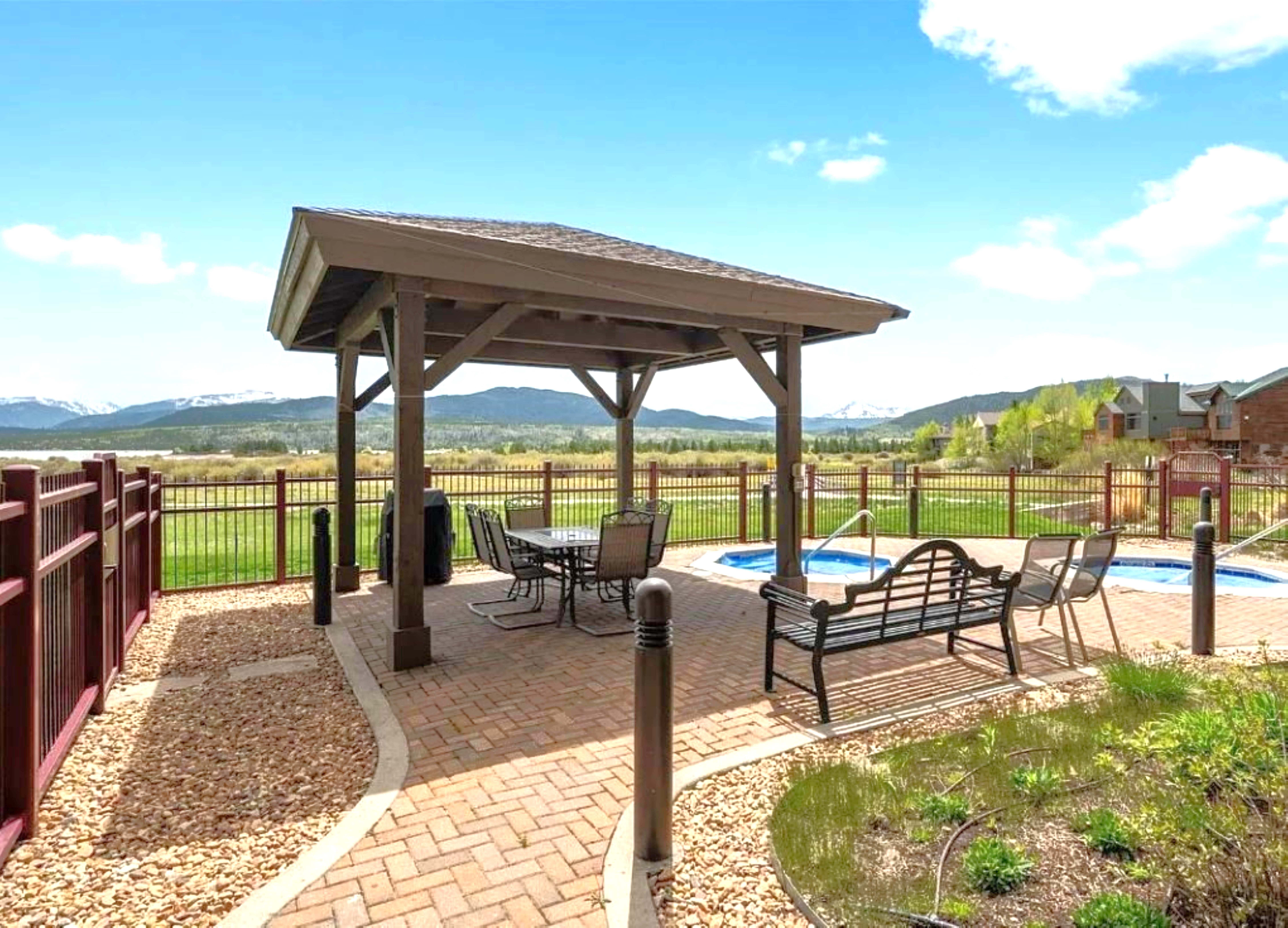Timberline Cove Lakeside Condo - Mtn Views - Hot Tubs - Bike Path | Photo 44