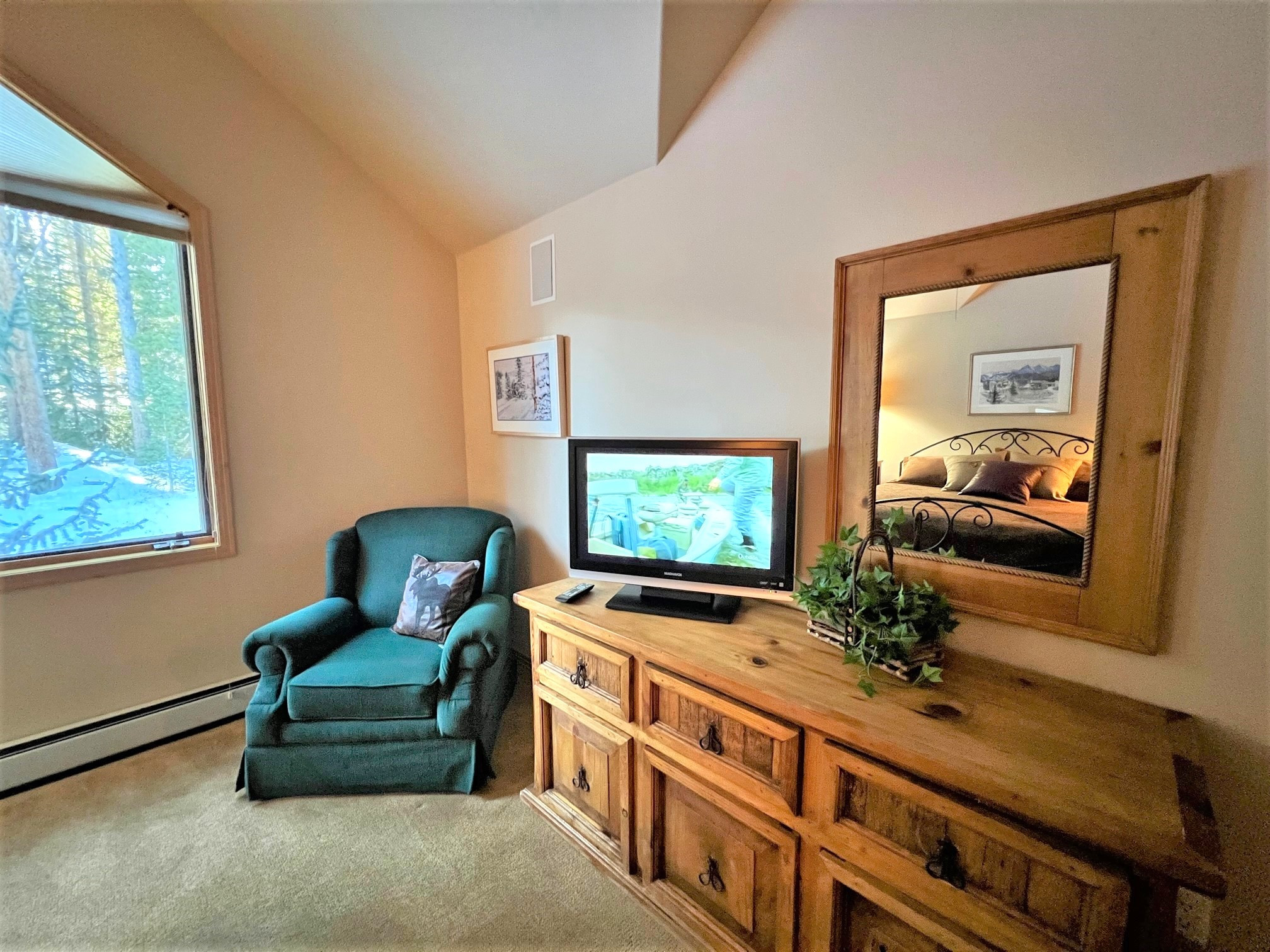 Tall Pines Superchair Townhome - Ski In/Out - Private Hot Tub | Photo 18