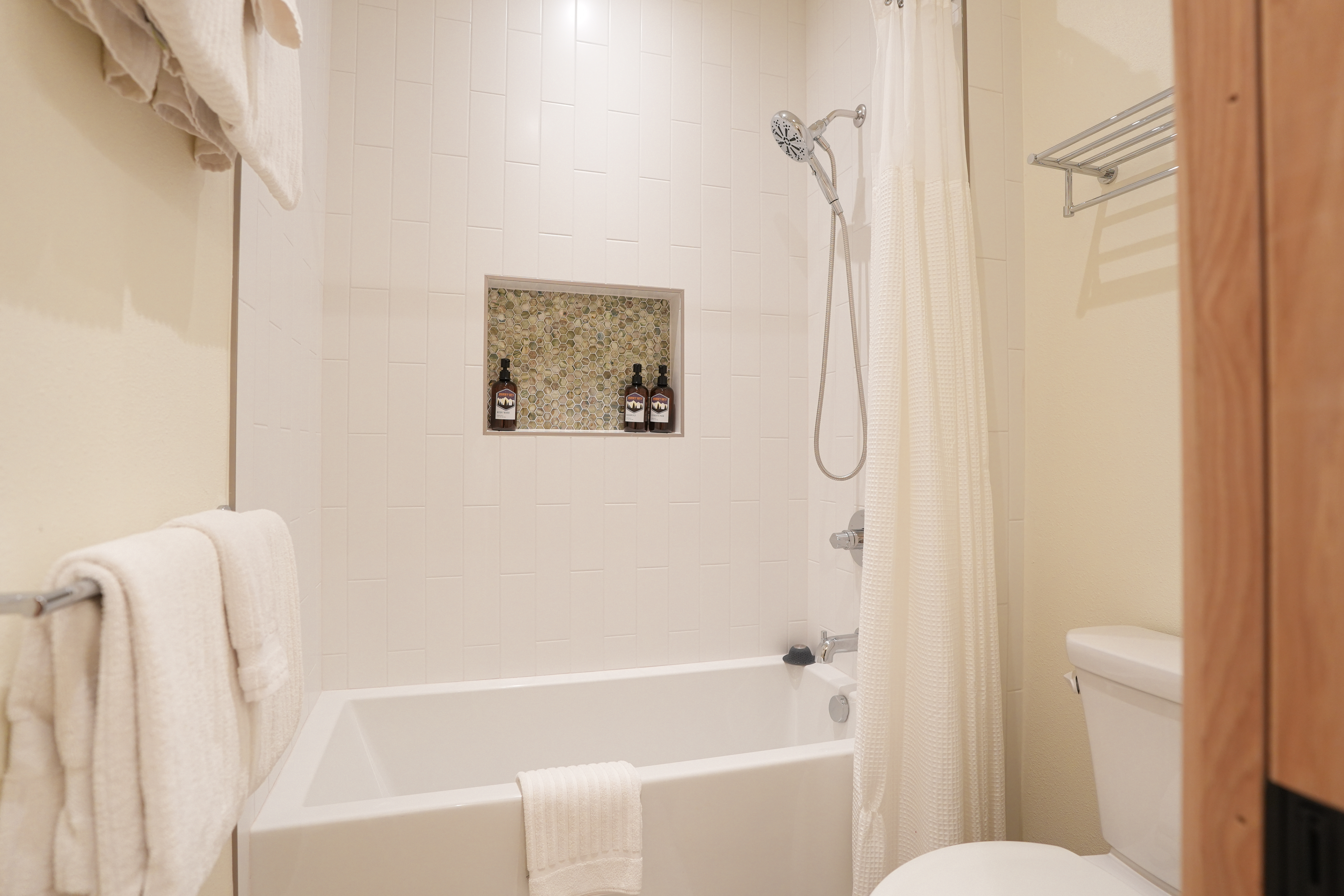 Tall Pines Imperial Townhome - Ski In/Out - Private Hot Tub | Photo 28
