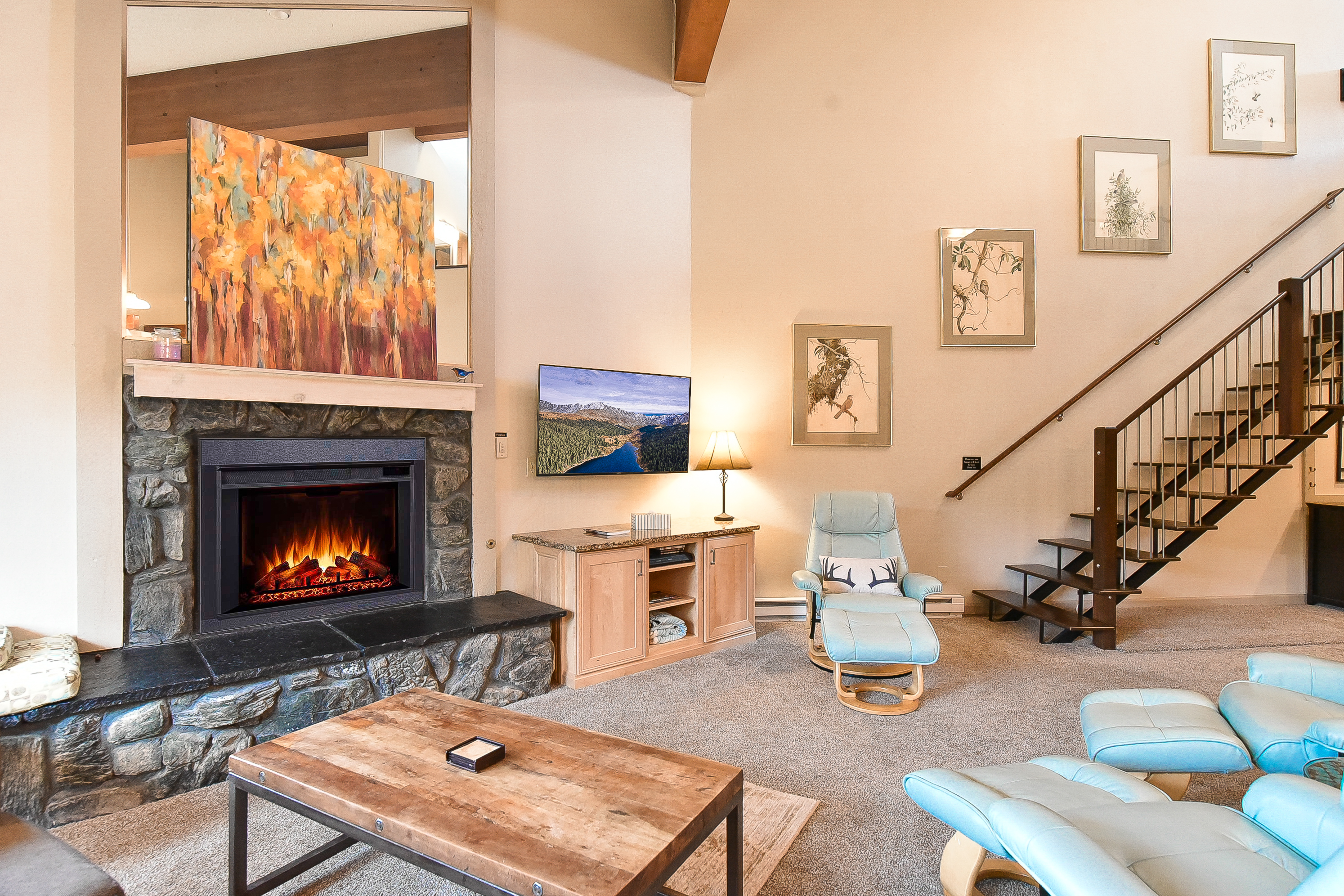 Tyra Summit Bluebird Condo - Ski in/out! - Pool+Hot Tubs | Photo 10