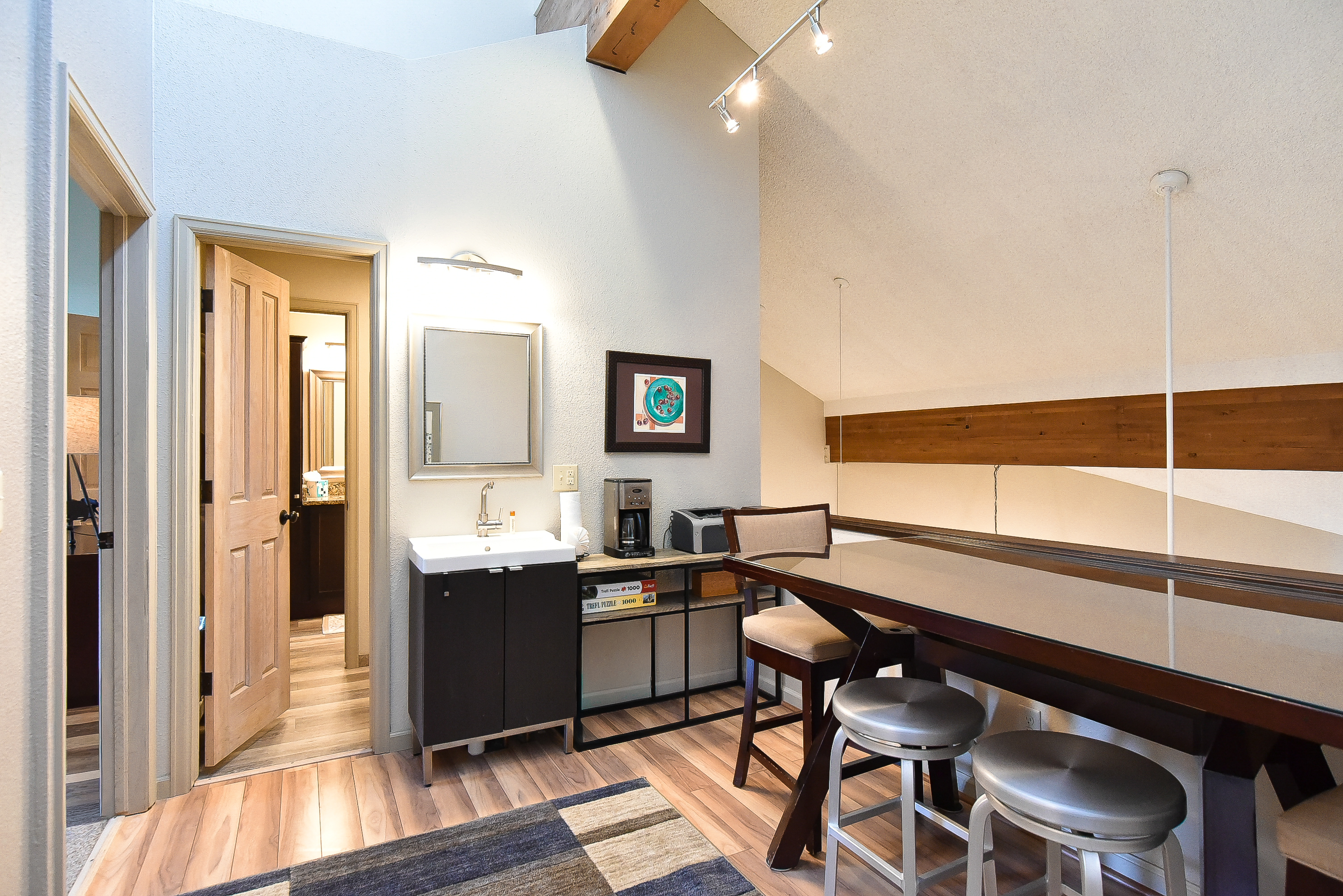 Tyra Summit Bluebird Condo - Ski in/out! - Pool+Hot Tubs | Photo 15