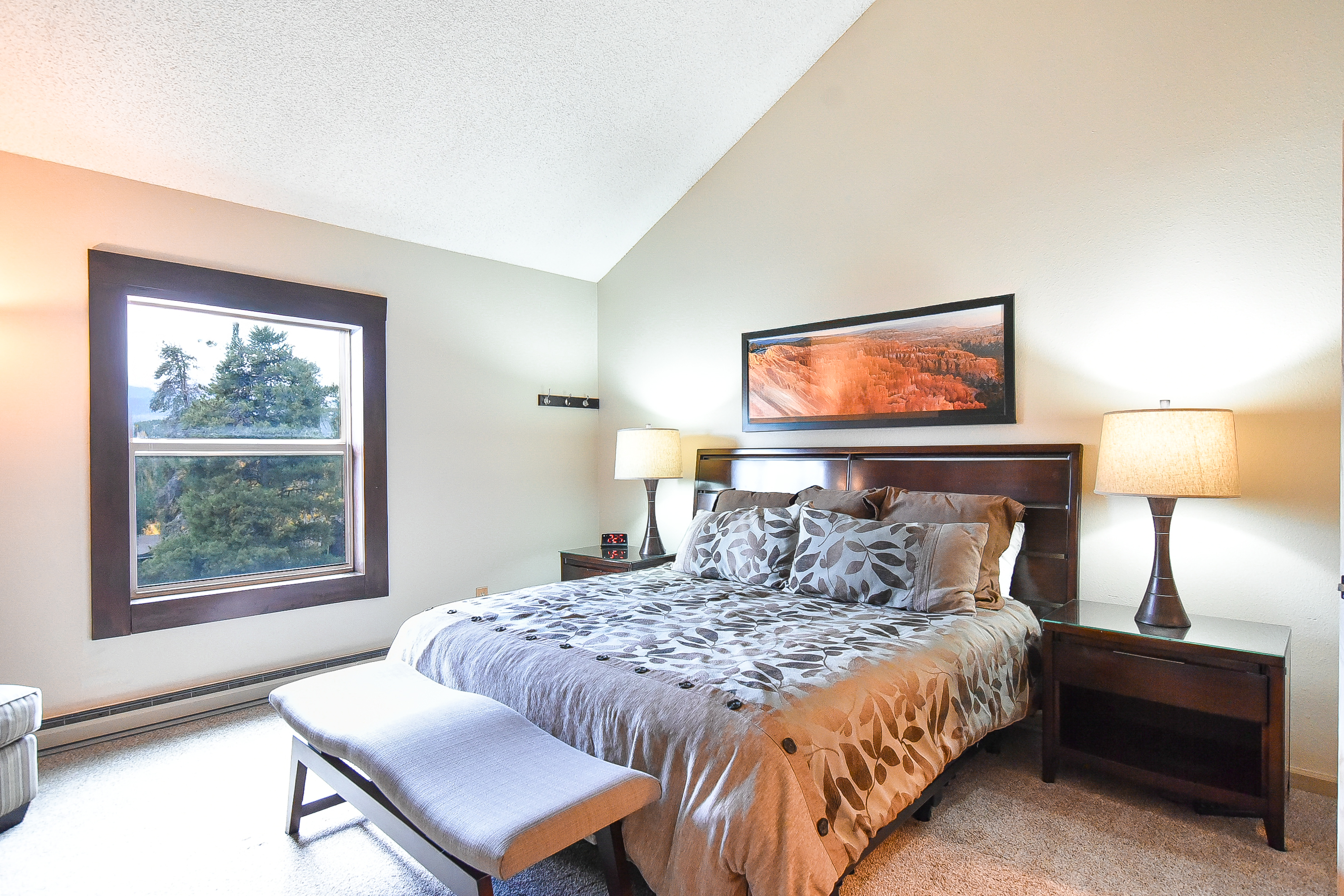 Tyra Summit Bluebird Condo - Ski in/out! - Pool+Hot Tubs | Photo 17