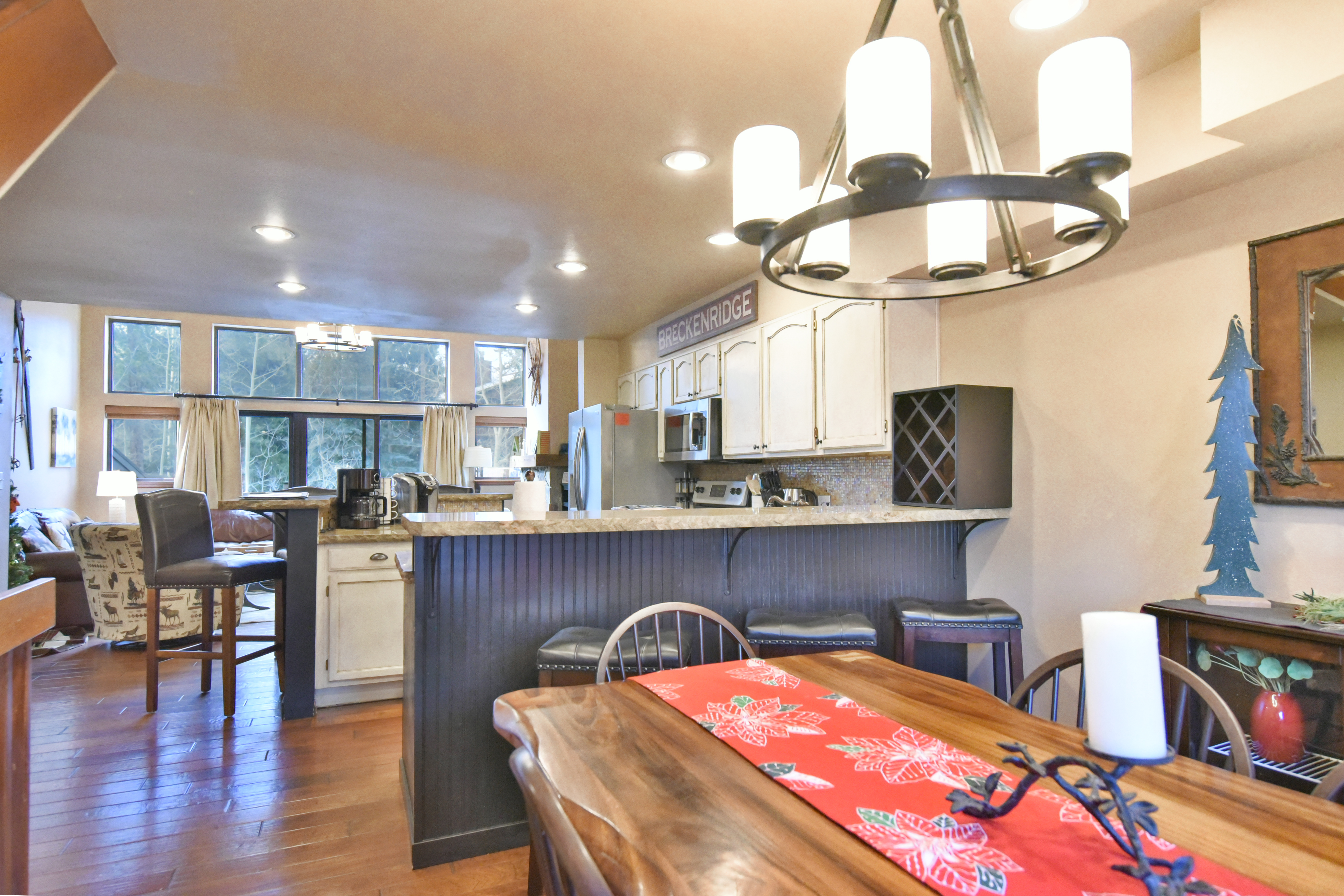Village Point Townhome - Private Hot Tub - Near Quick Silver Lift, In Breck | Photo 5
