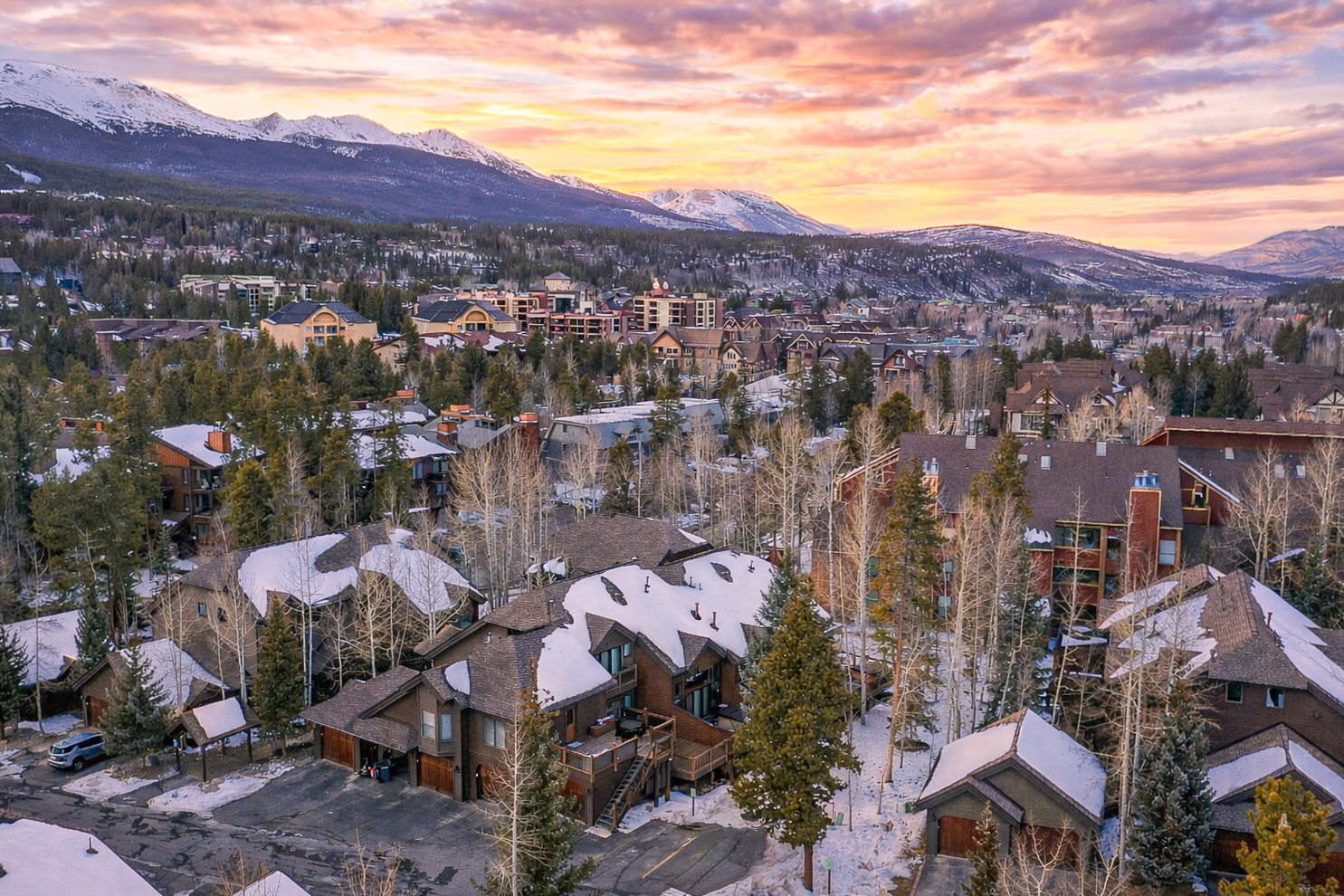 Village Point Townhome - Private Hot Tub - Near Quick Silver Lift, In Breck | Photo 3