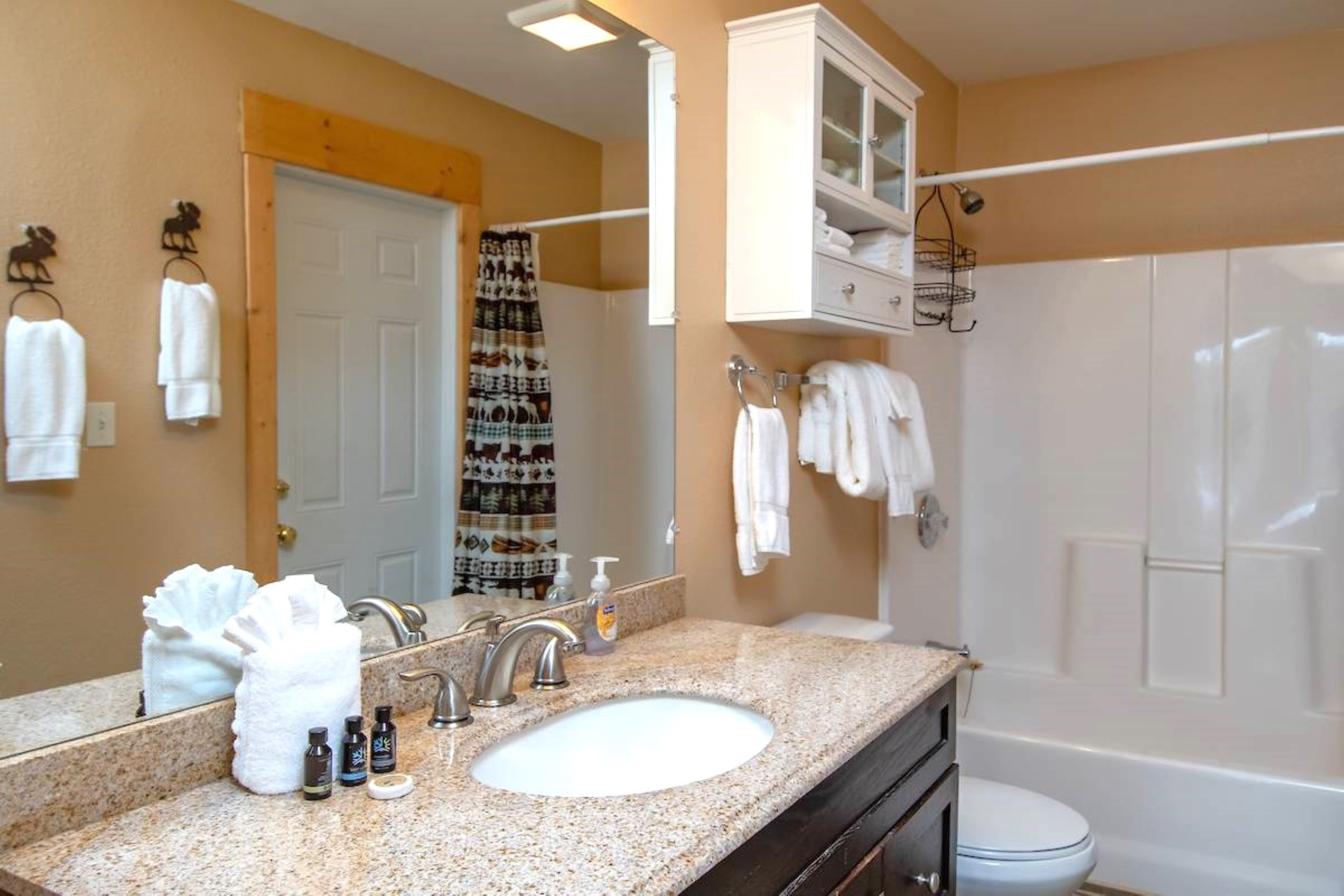 Mountain Meadow Lodge - Dog-Friendly - Hot Tub | Photo 35