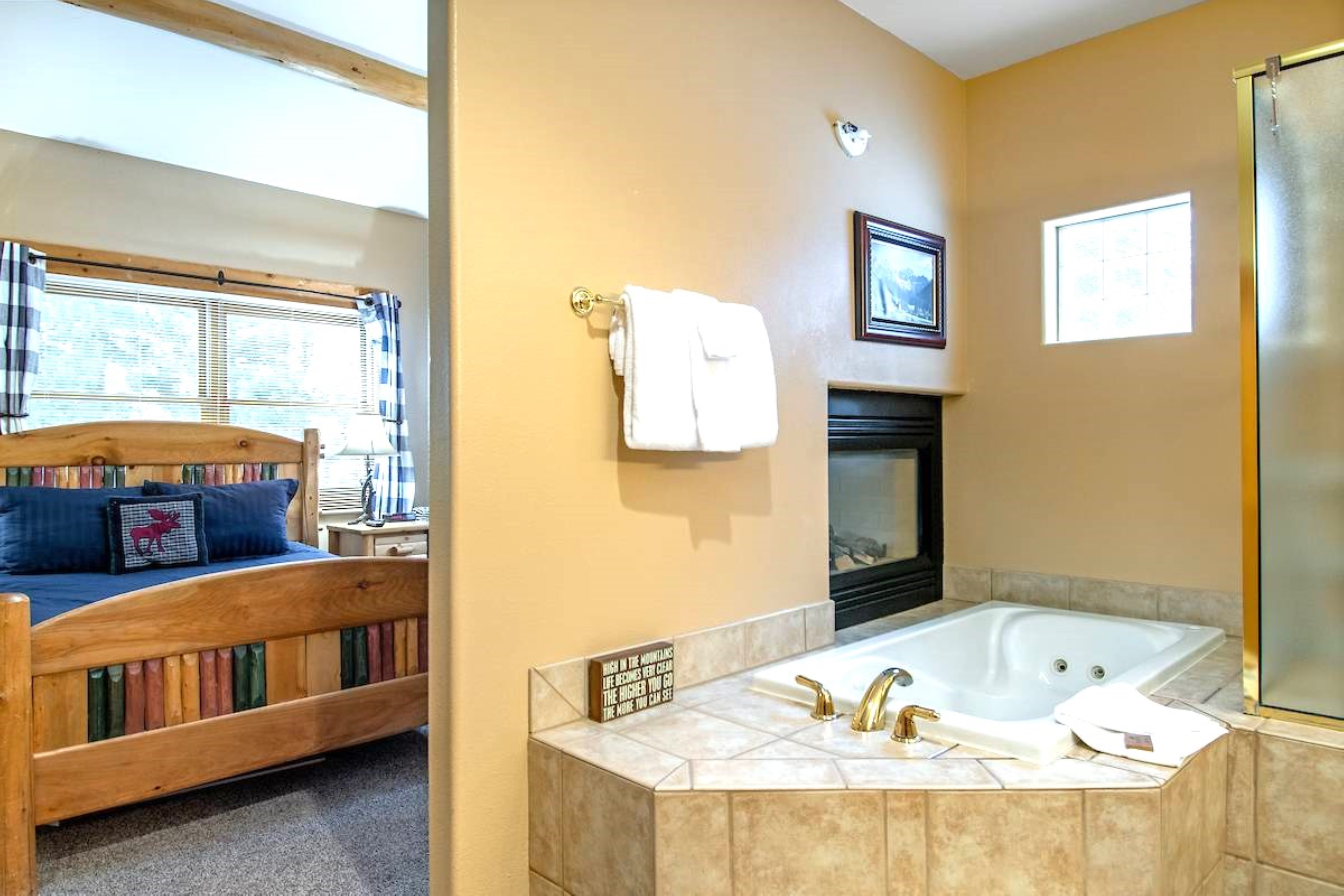 Mountain Meadow Lodge - Dog-Friendly - Hot Tub | Photo 21