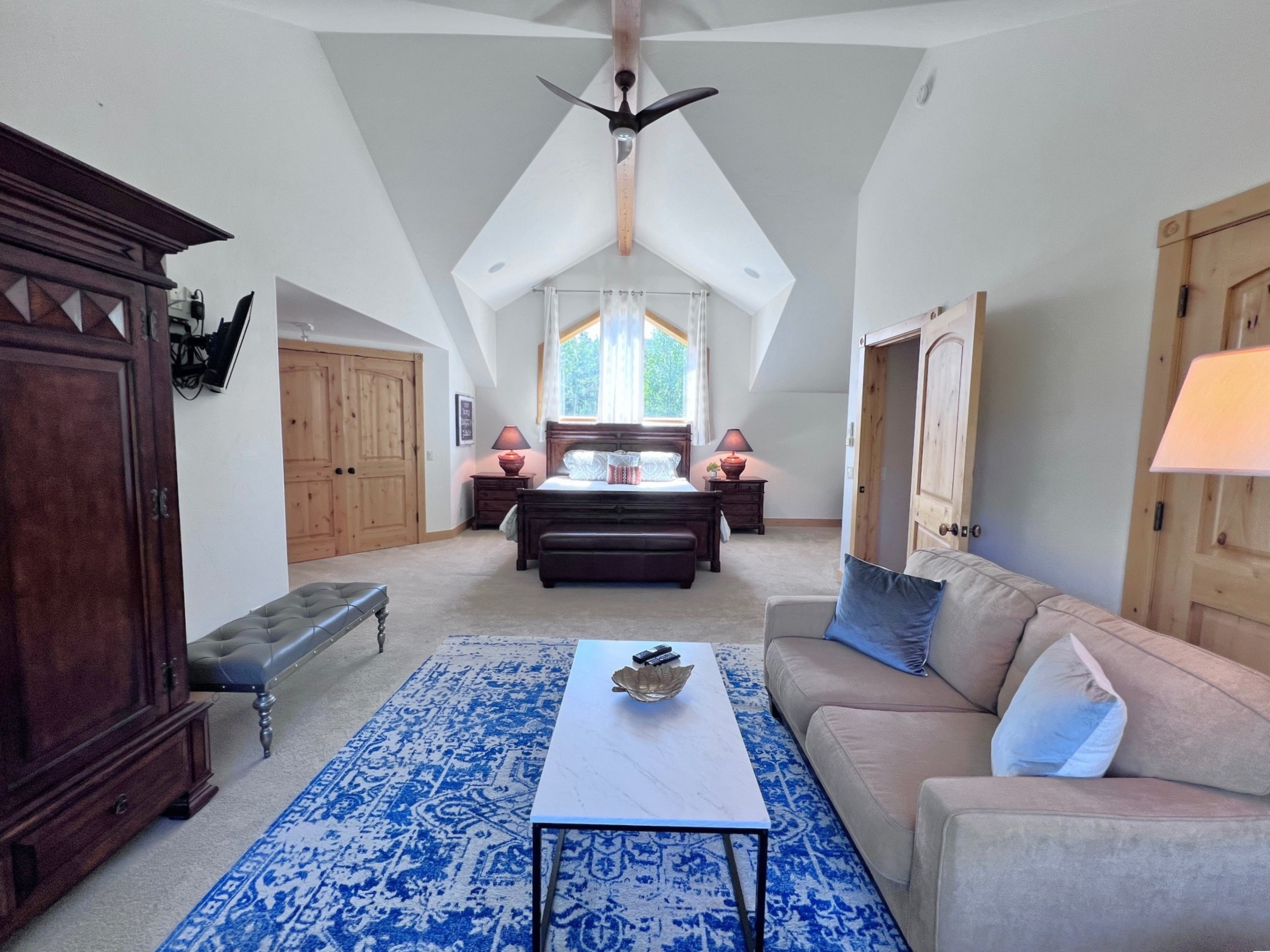 Aspen Hollow Lodge w/ Hot Tub + Fire Pit | Photo 4
