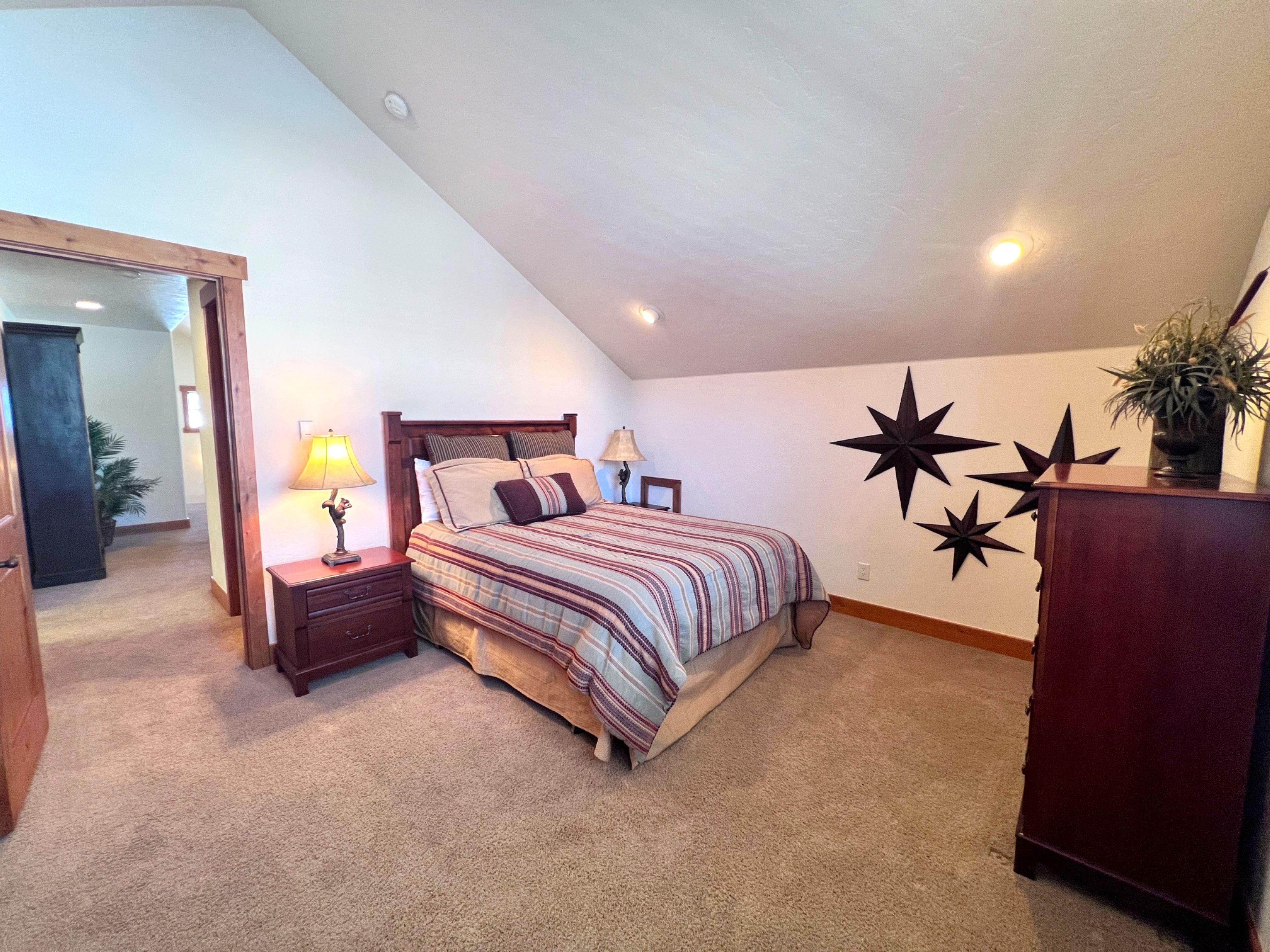 Eagles Nest - Mtn Views - Dog-Friendly - Ev Charger - Ski/Hike | Photo 43