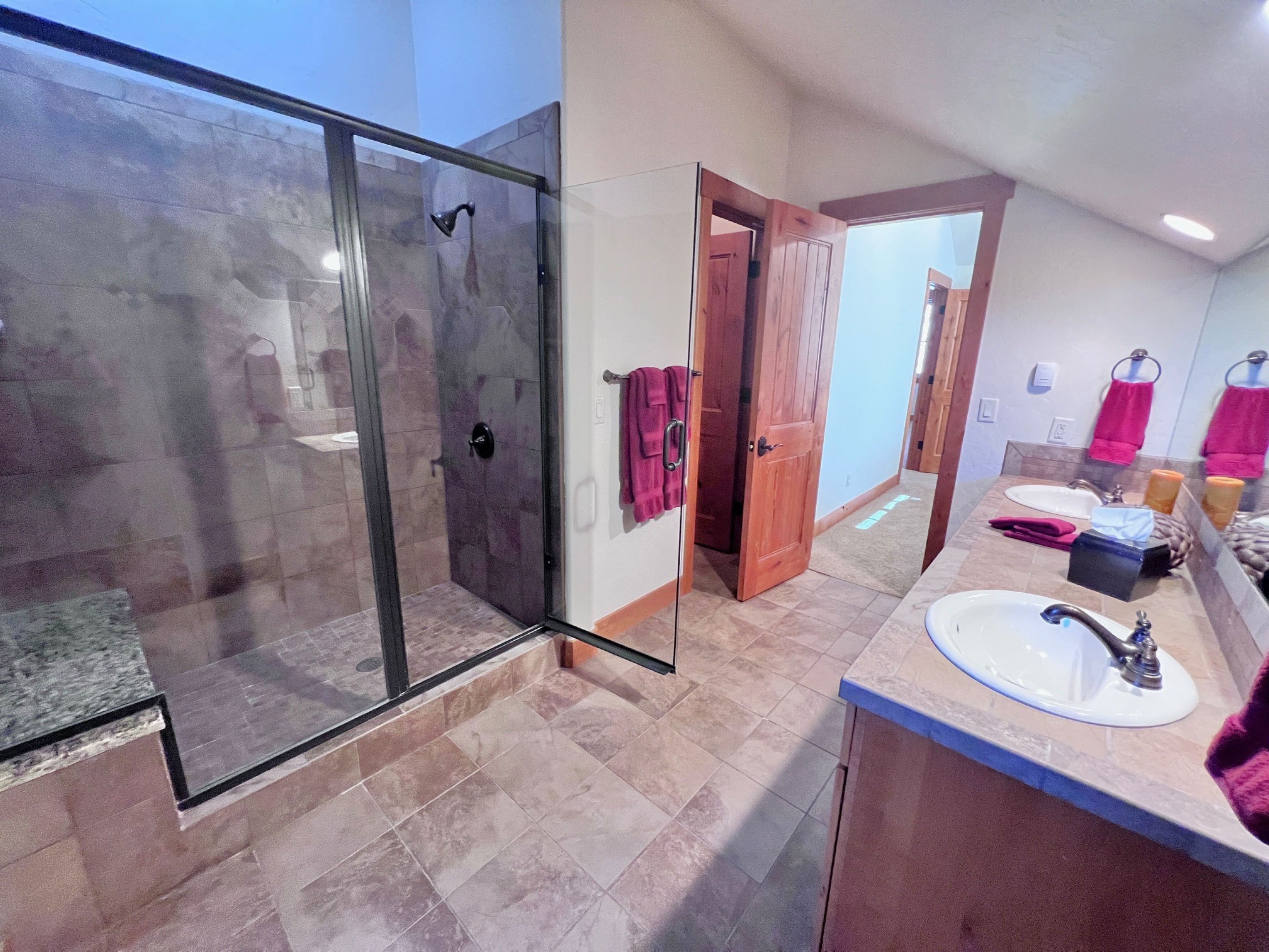 Eagles Nest - Mtn Views - Dog-Friendly - Ev Charger - Ski/Hike | Photo 39