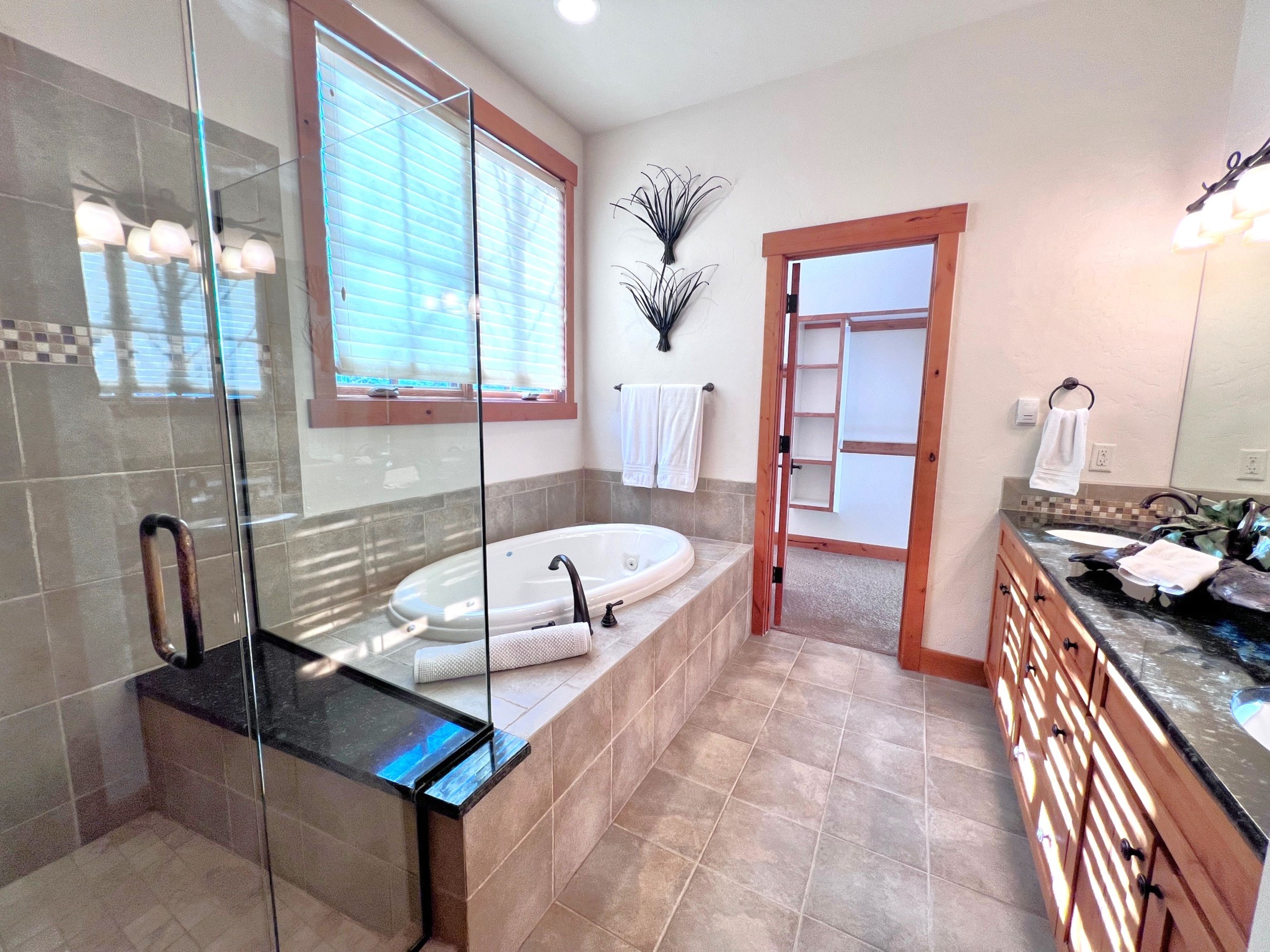 Eagles Nest - Mtn Views - Dog-Friendly - Ev Charger - Ski/Hike | Photo 30