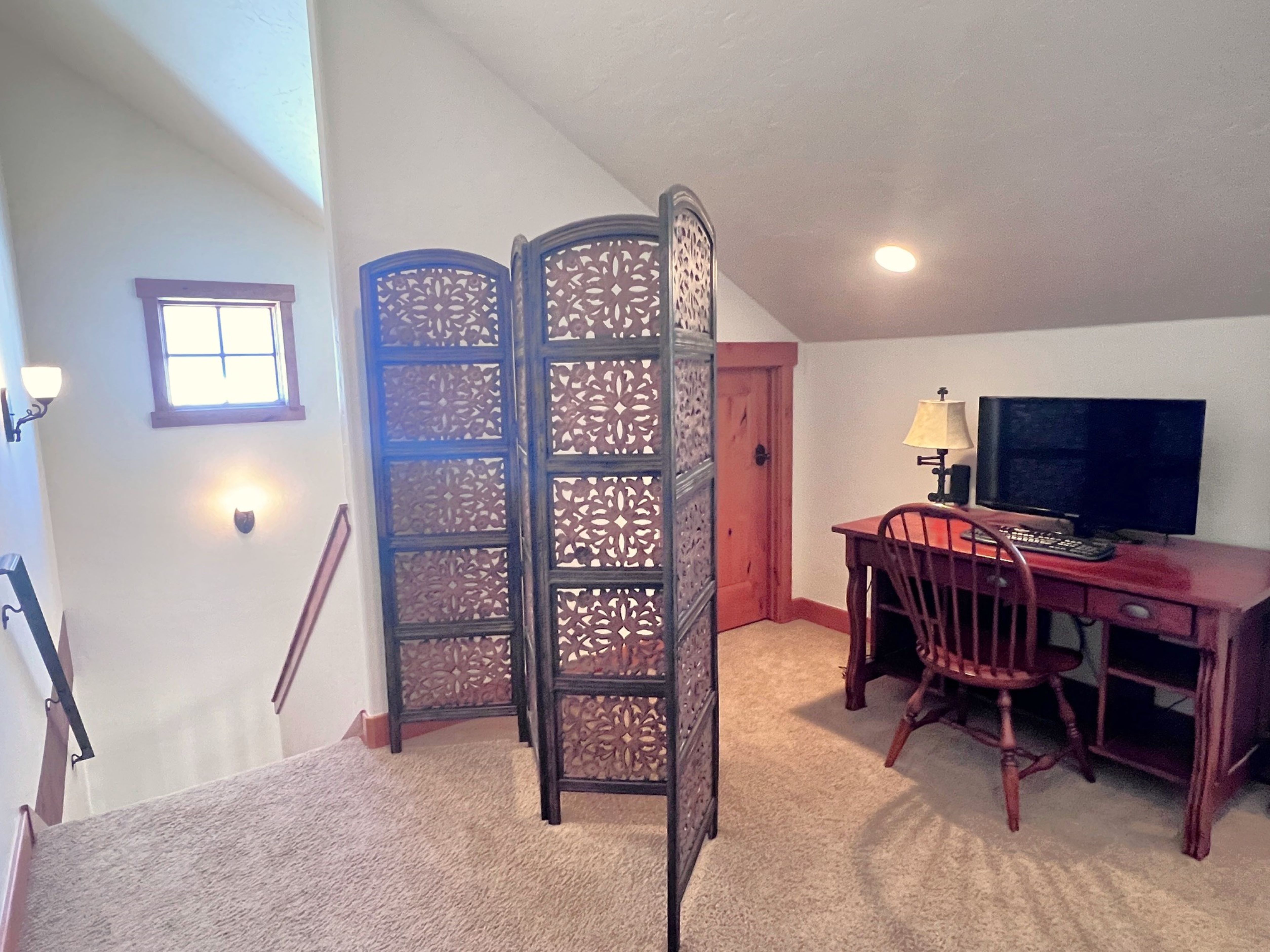 Eagles Nest - Mtn Views - Dog-Friendly - Ev Charger - Ski/Hike | Photo 24