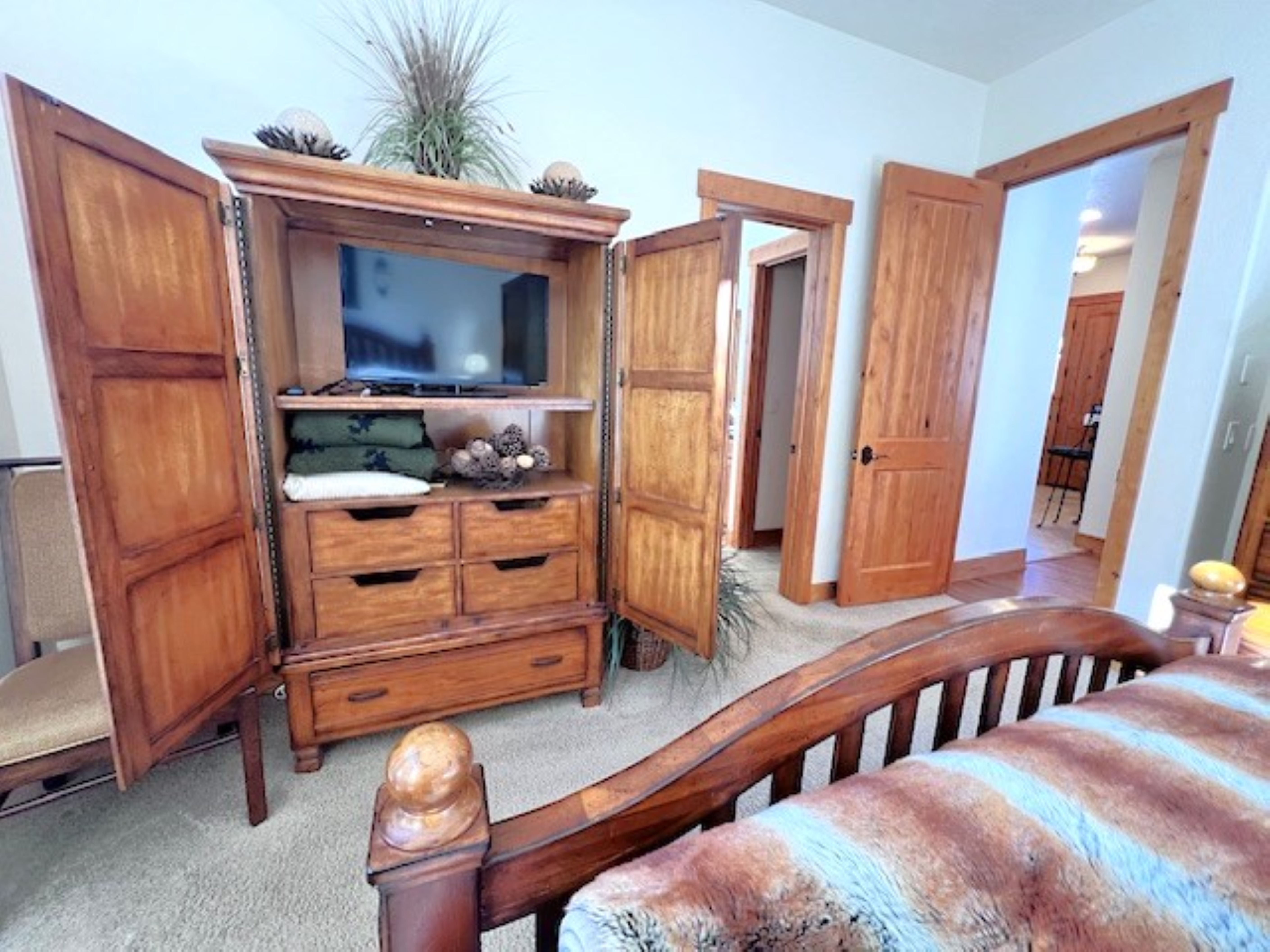 Eagles Nest - Mtn Views - Dog-Friendly - Ev Charger - Ski/Hike | Photo 29