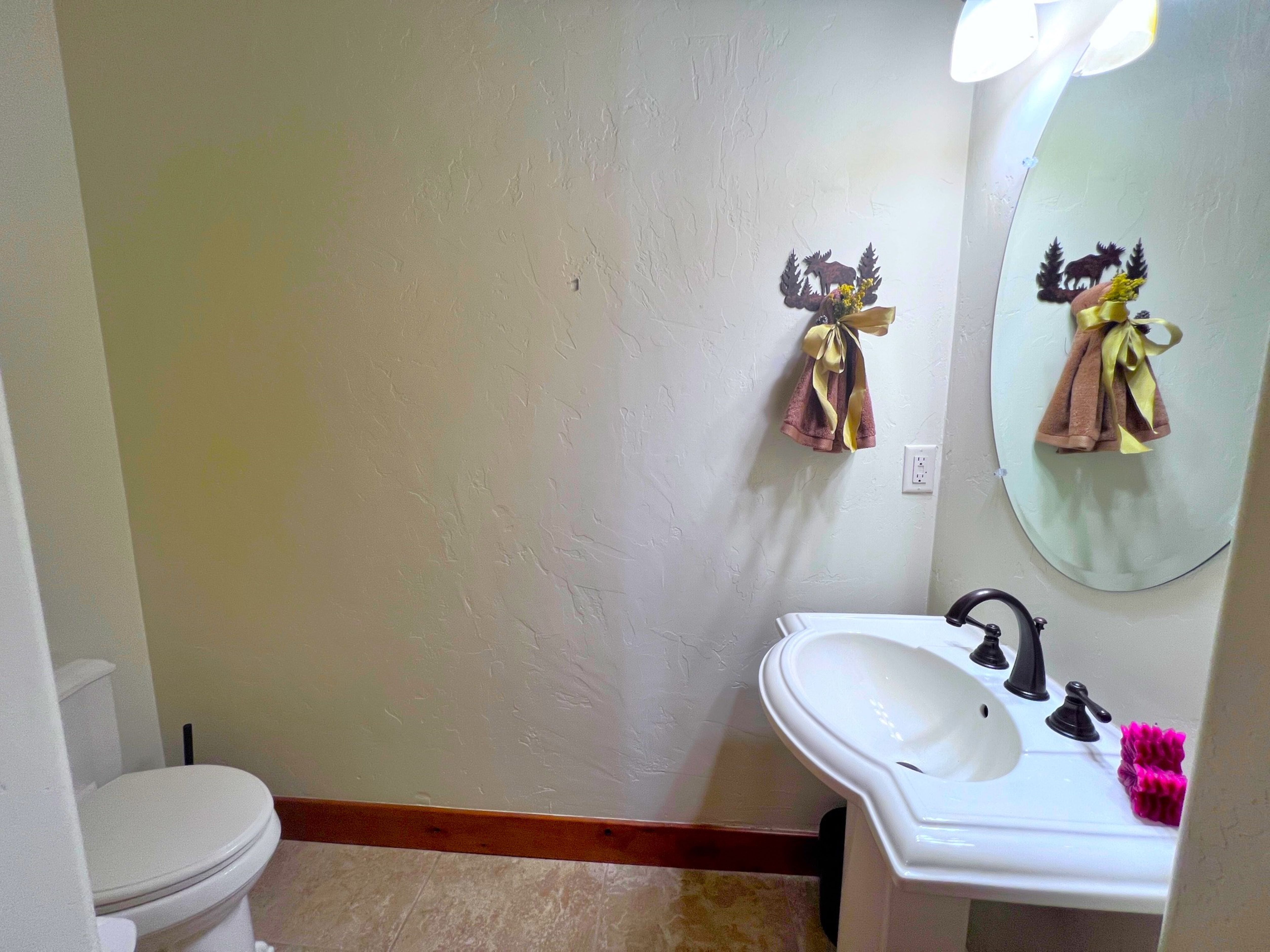 Eagles Nest - Mtn Views - Dog-Friendly - Ev Charger - Ski/Hike | Photo 48