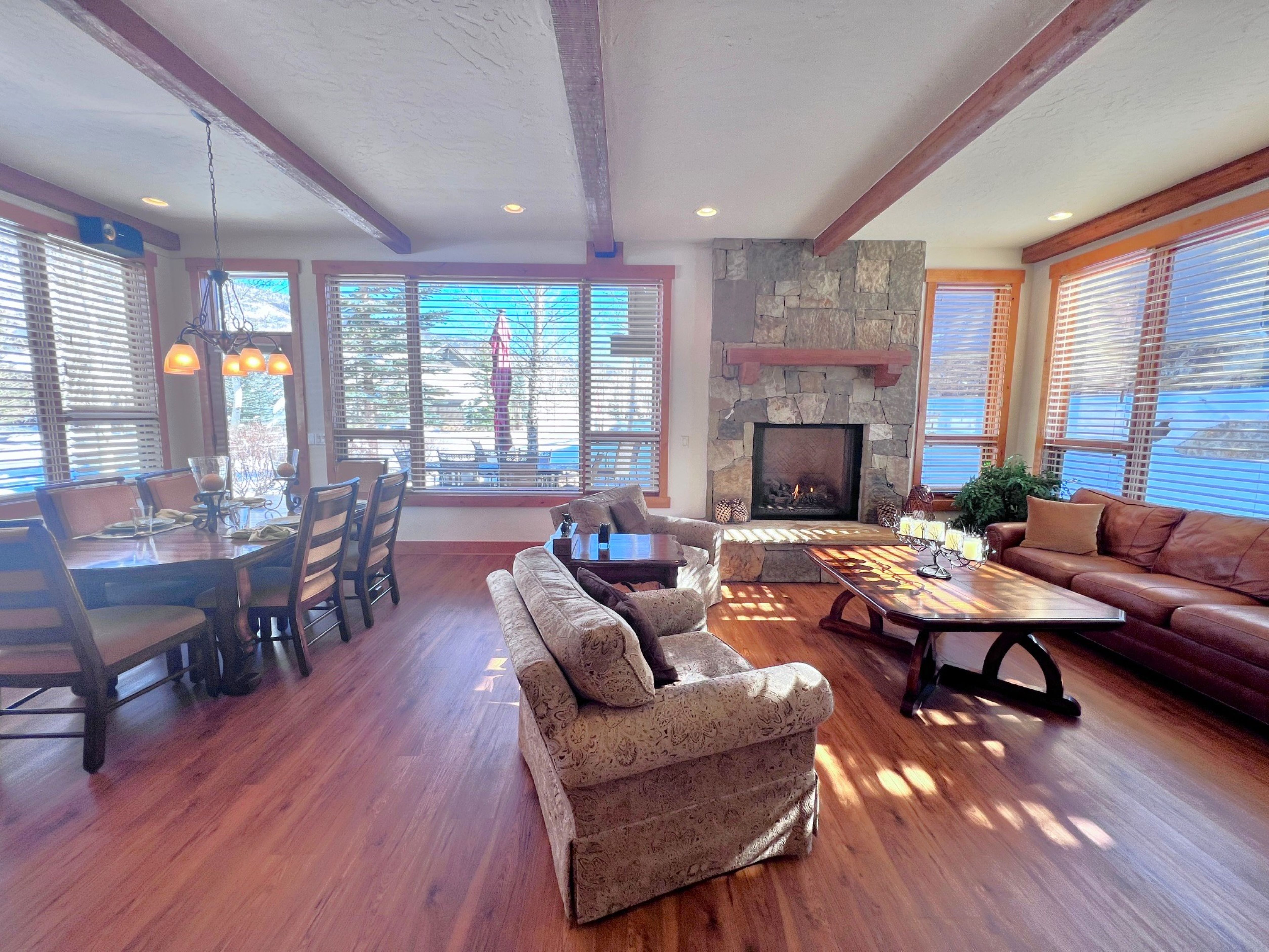 Eagles Nest - Mtn Views - Dog-Friendly - Ev Charger - Ski/Hike | Photo 12