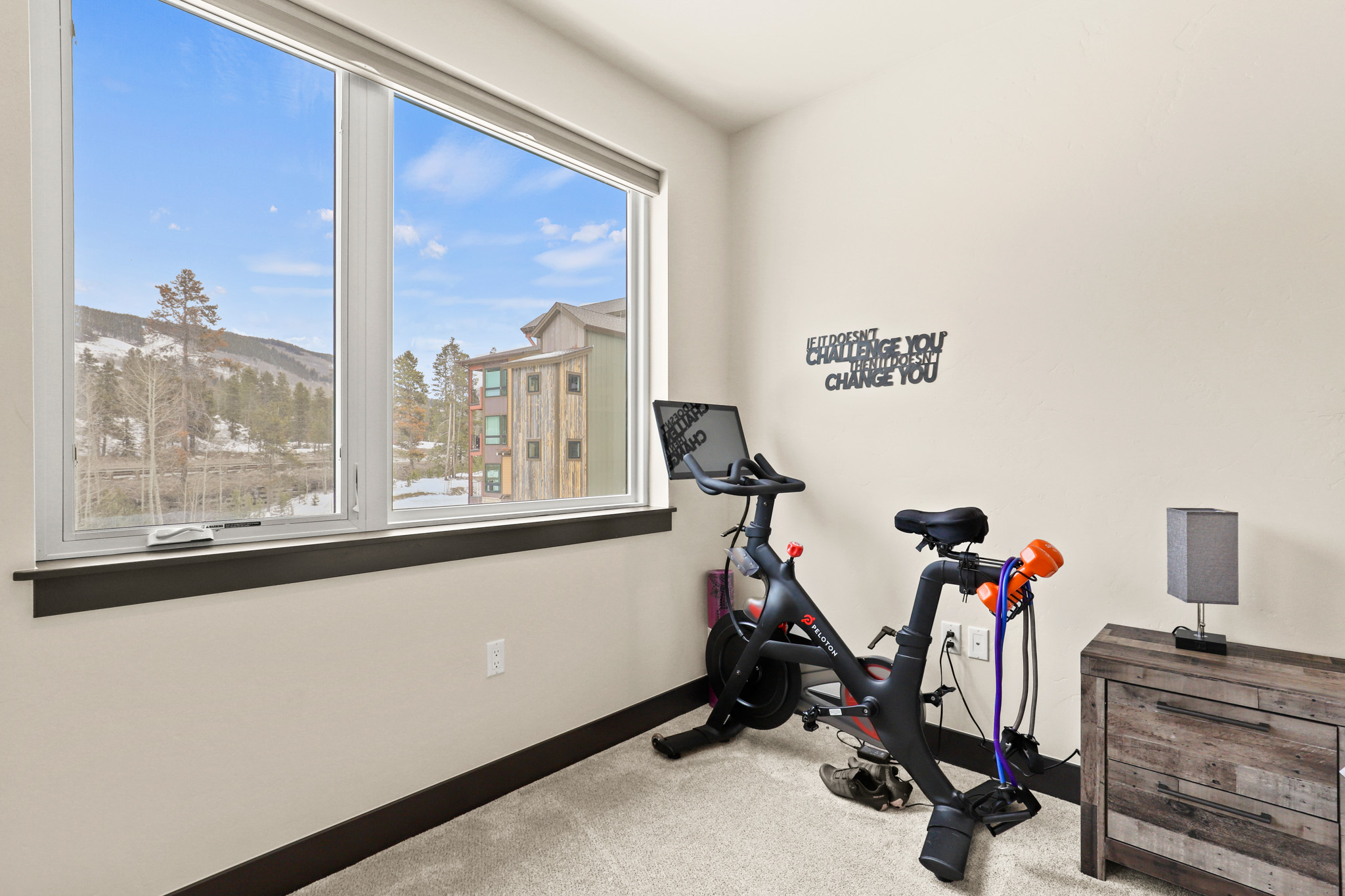 Modern Mountain Getaway in Keystone | Photo 20