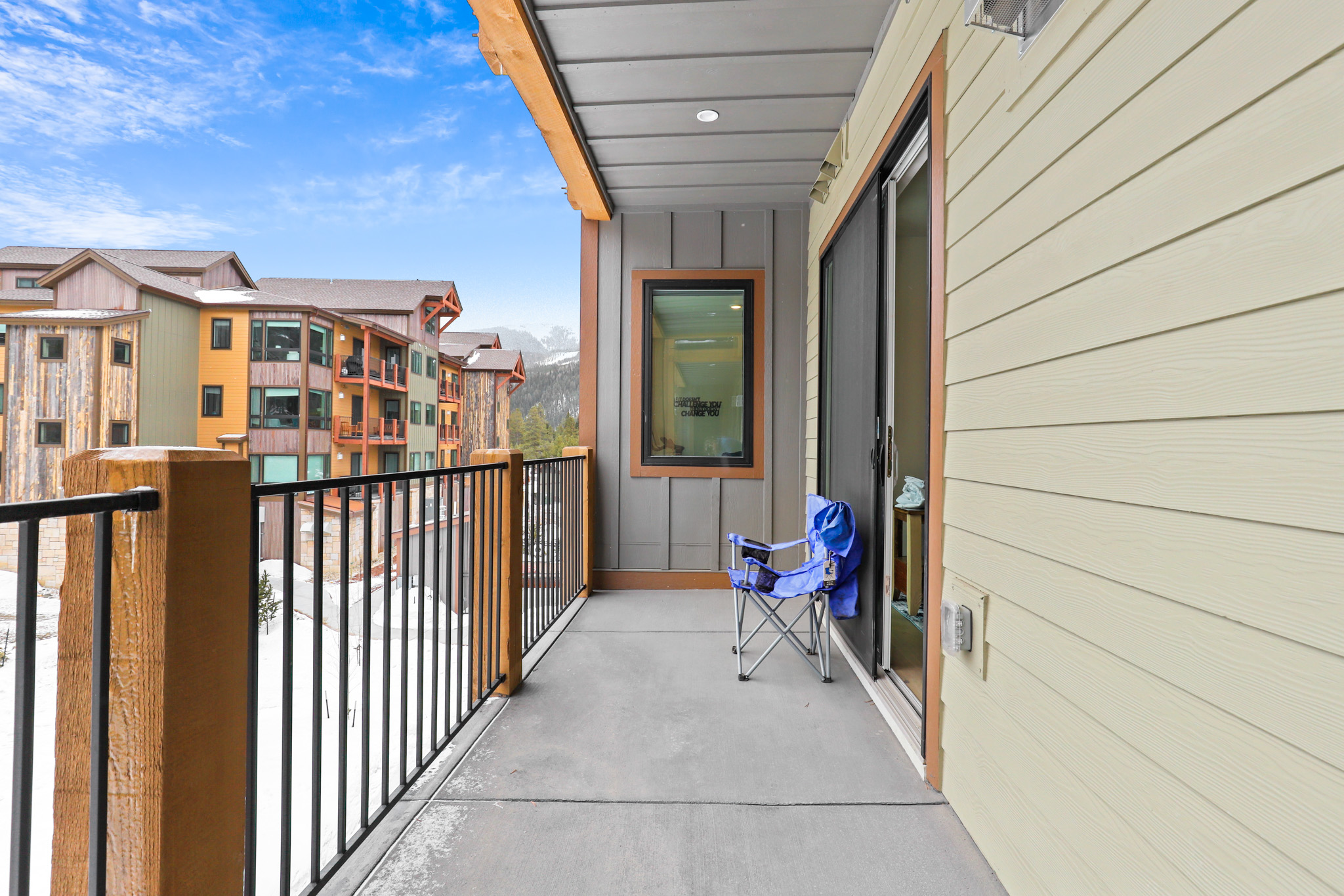 Modern Mountain Getaway in Keystone | Photo 31