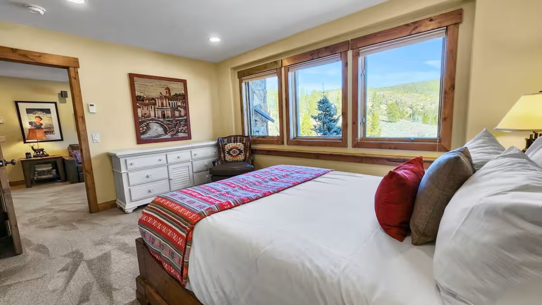 Serene home on 2 Acres, Minutes to Slopes, Private Hot Tub | Photo 26