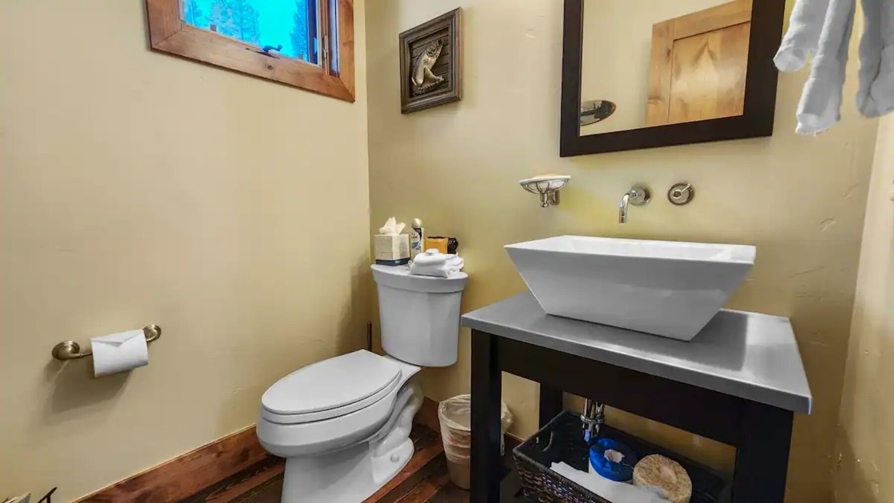 Serene home on 2 Acres, Minutes to Slopes, Private Hot Tub | Photo 15