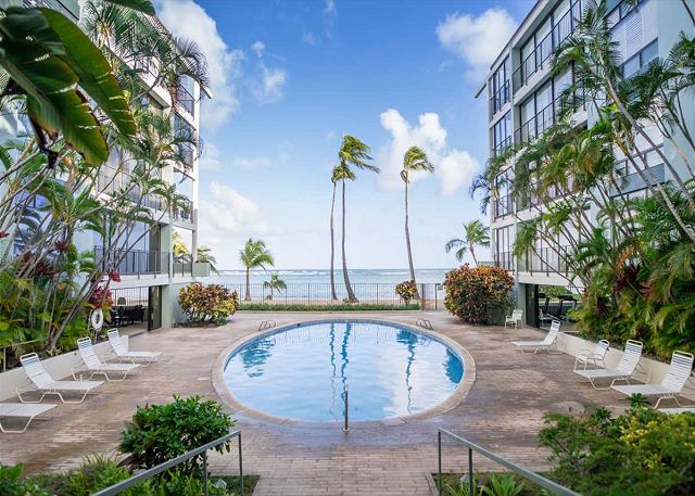 Kahala Beach Apt. #163