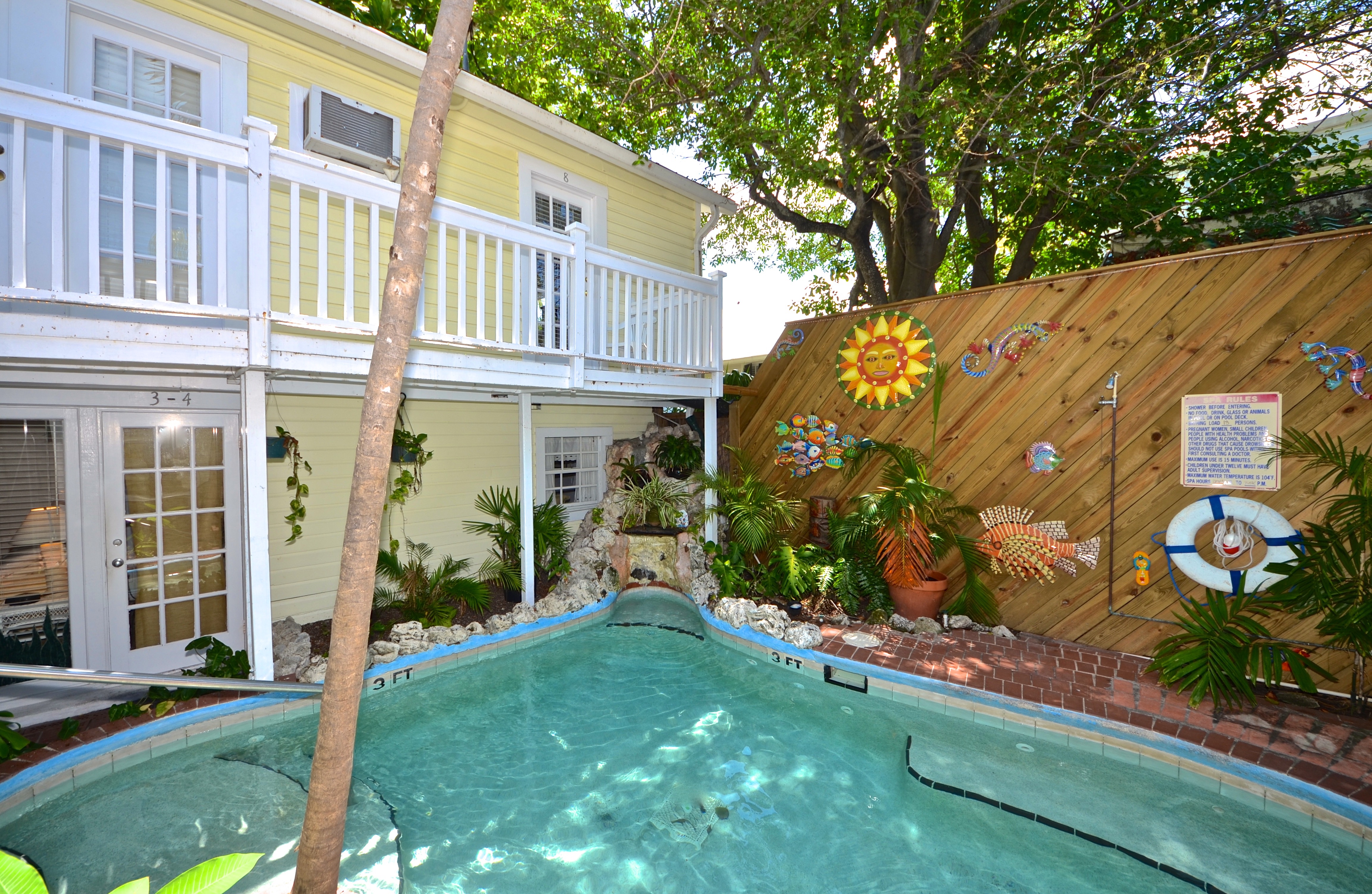 Tropical breeze casino key west