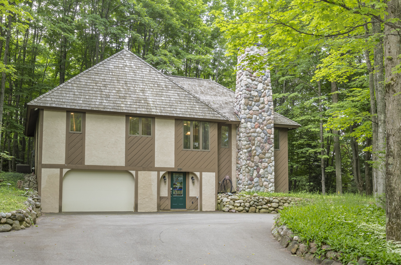 Beautiful Ski Chalet