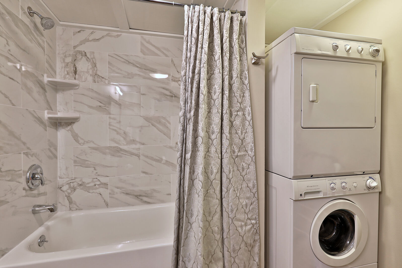 Full Bathroom with Laundry