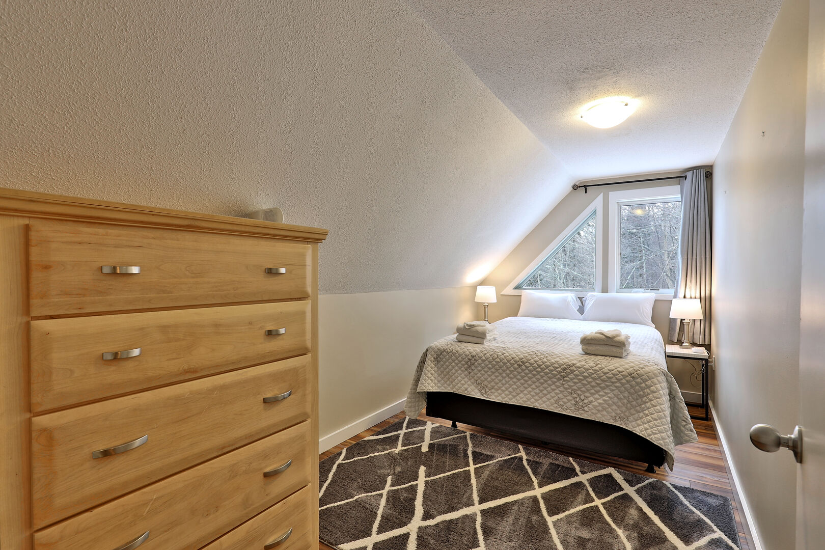 Upper-Level Queen Bedroom