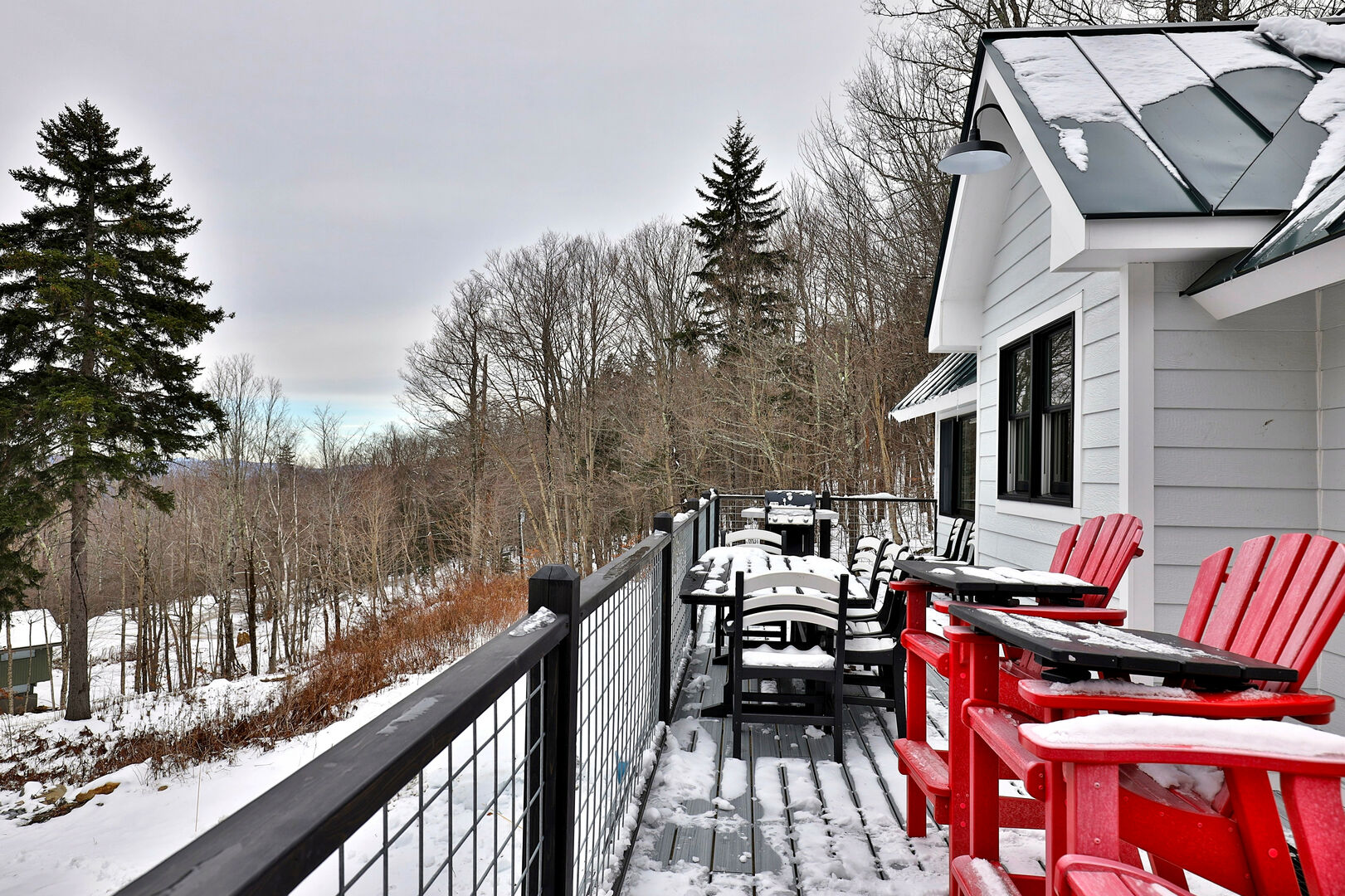 Scenic Mountain Deck