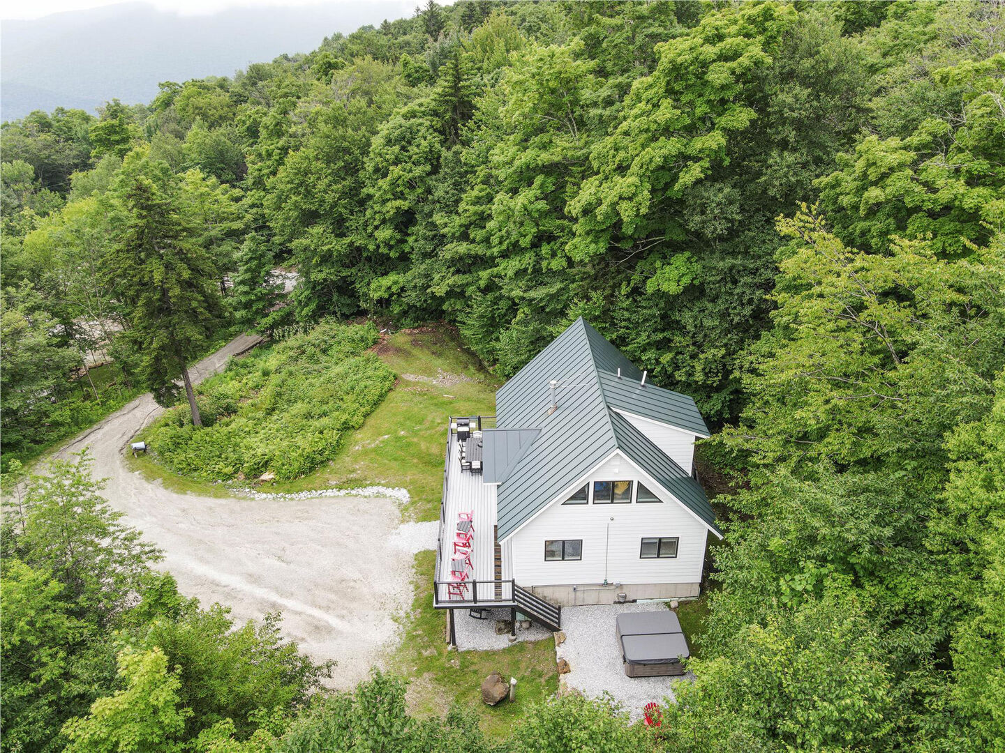Secluded Mountain Getaway