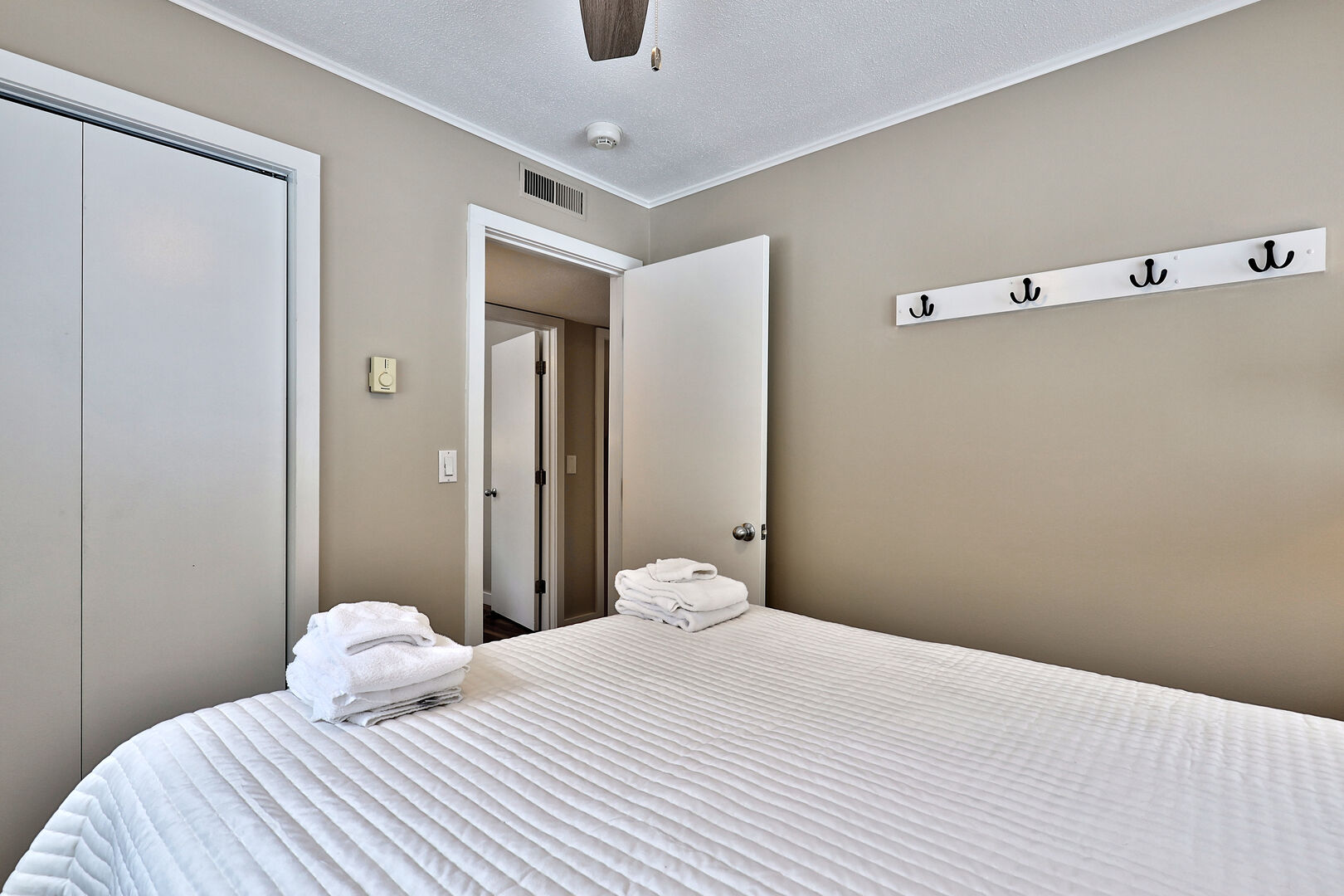 Queen Bedroom