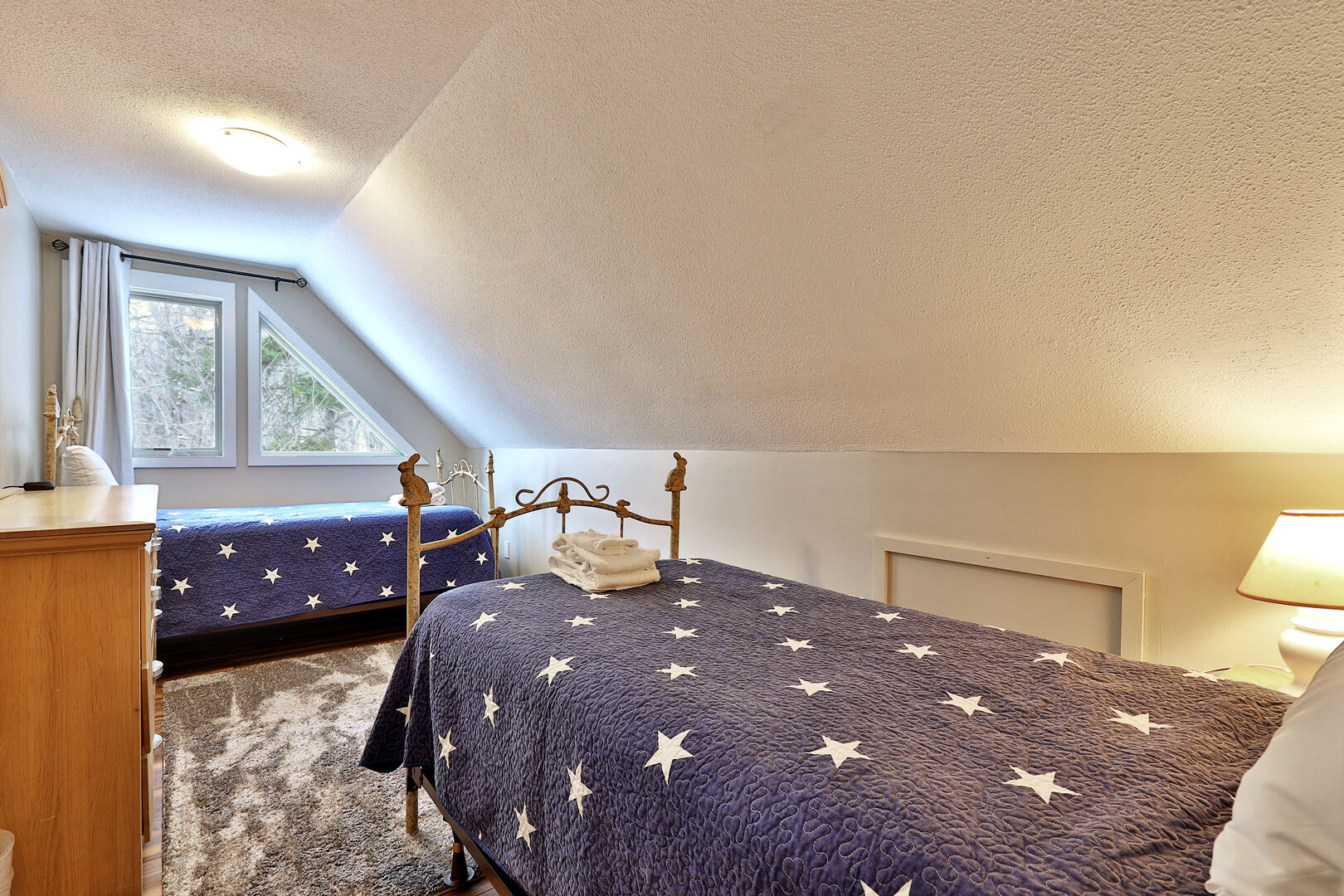 Twin Bedroom