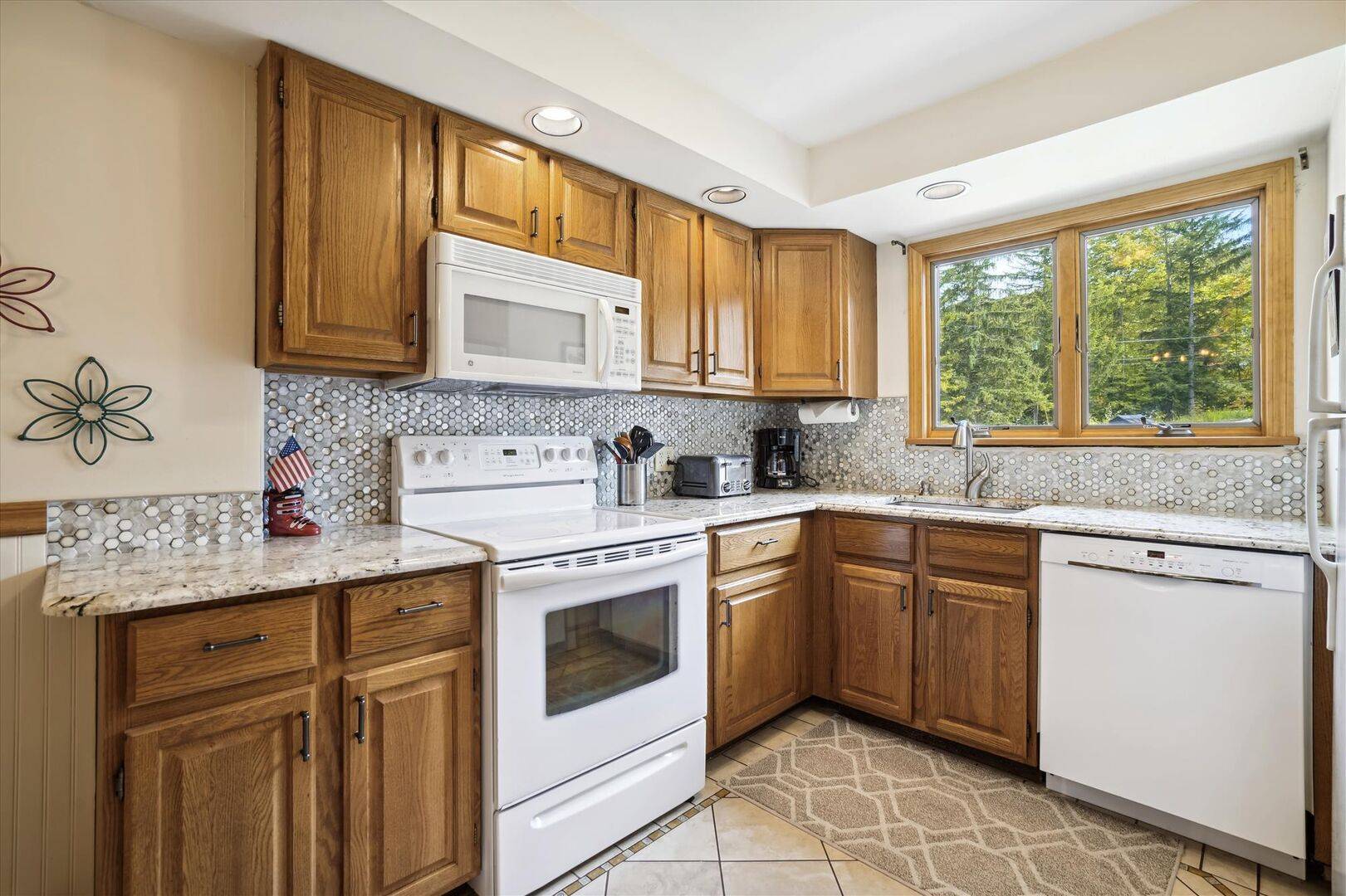 Kitchen Workspace