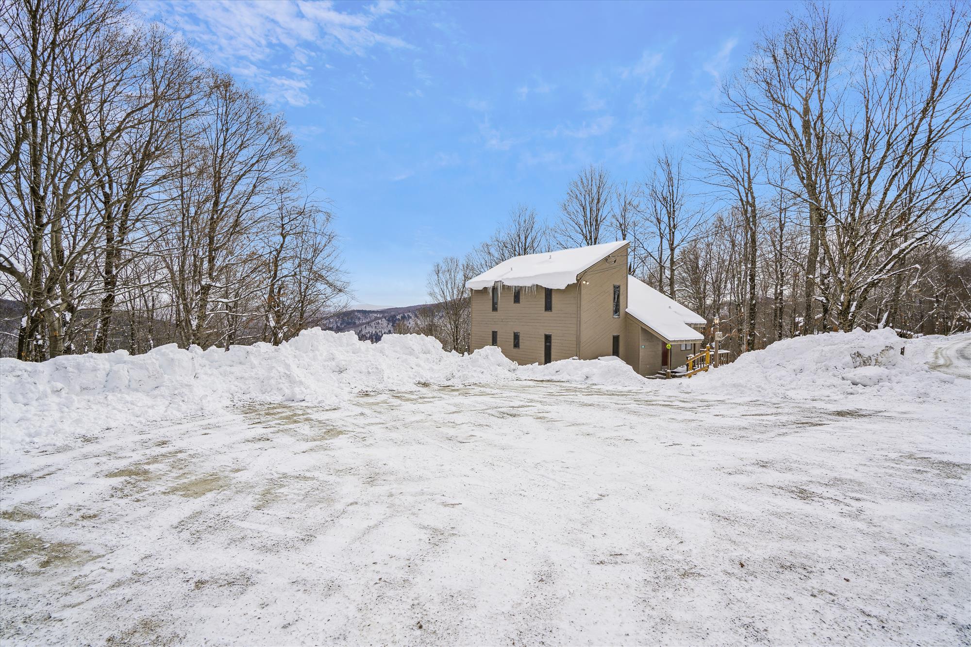 Mountain Retreat Setting