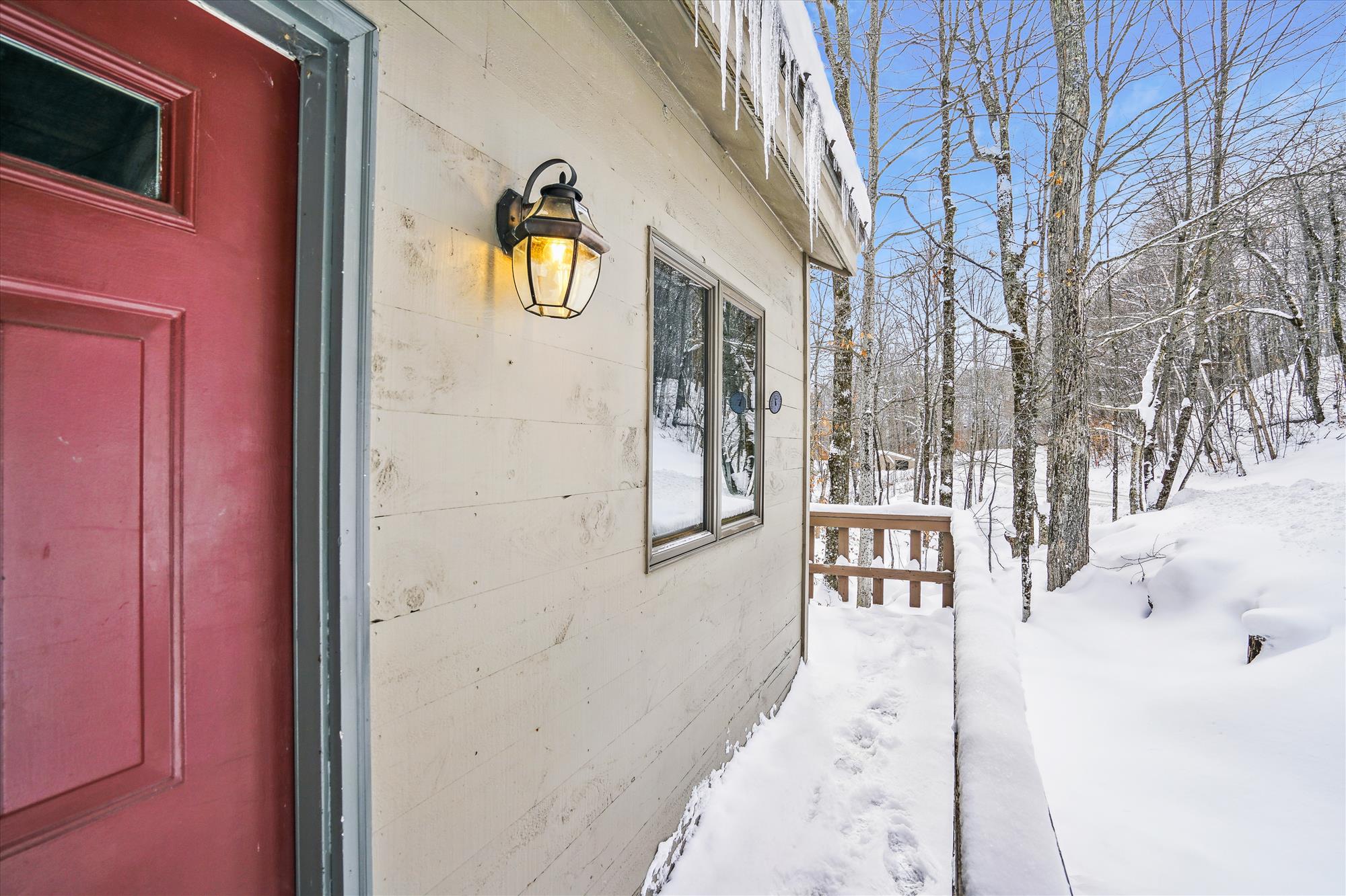 Front Entry Deck