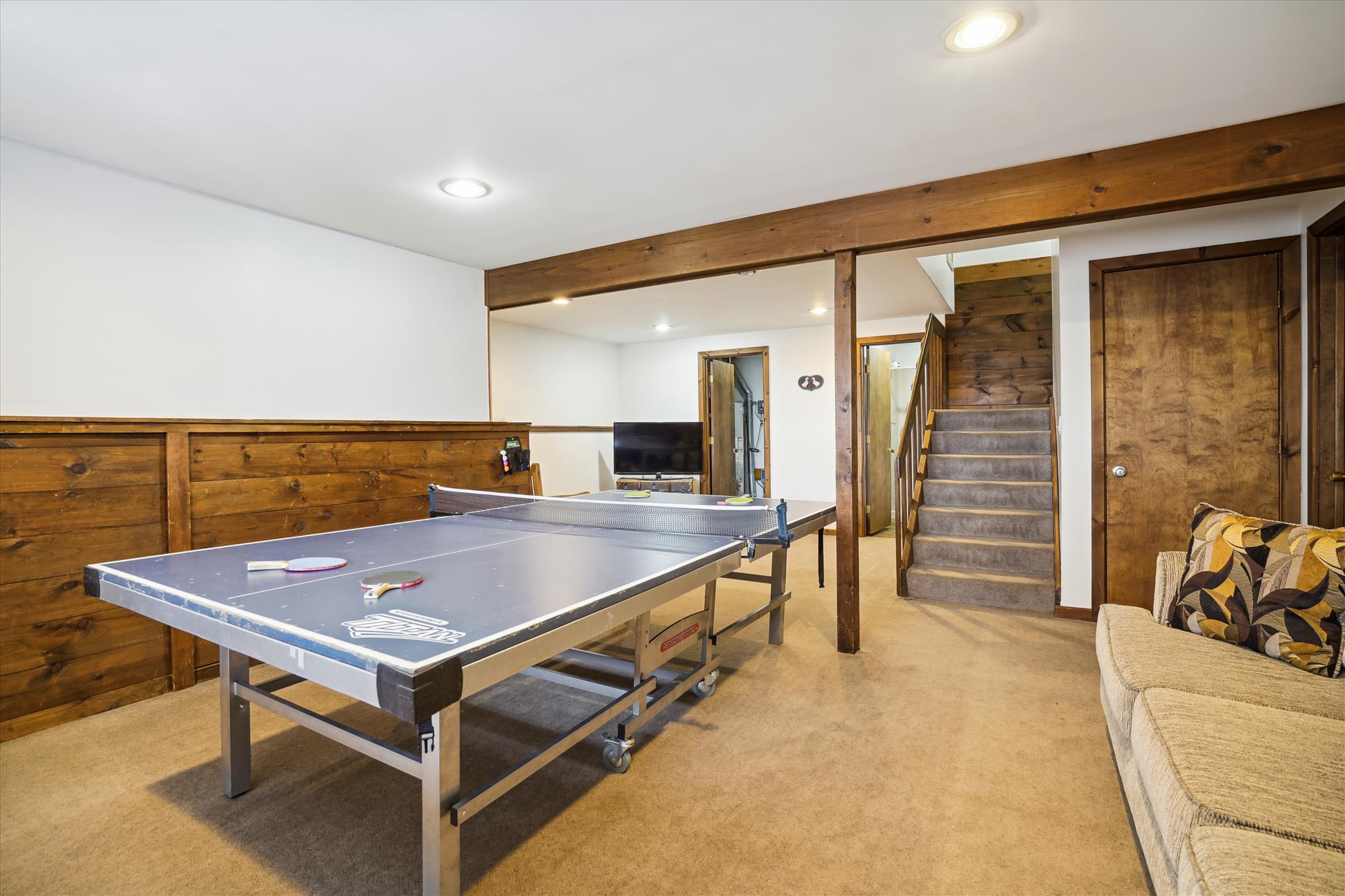 Ping Pong Room