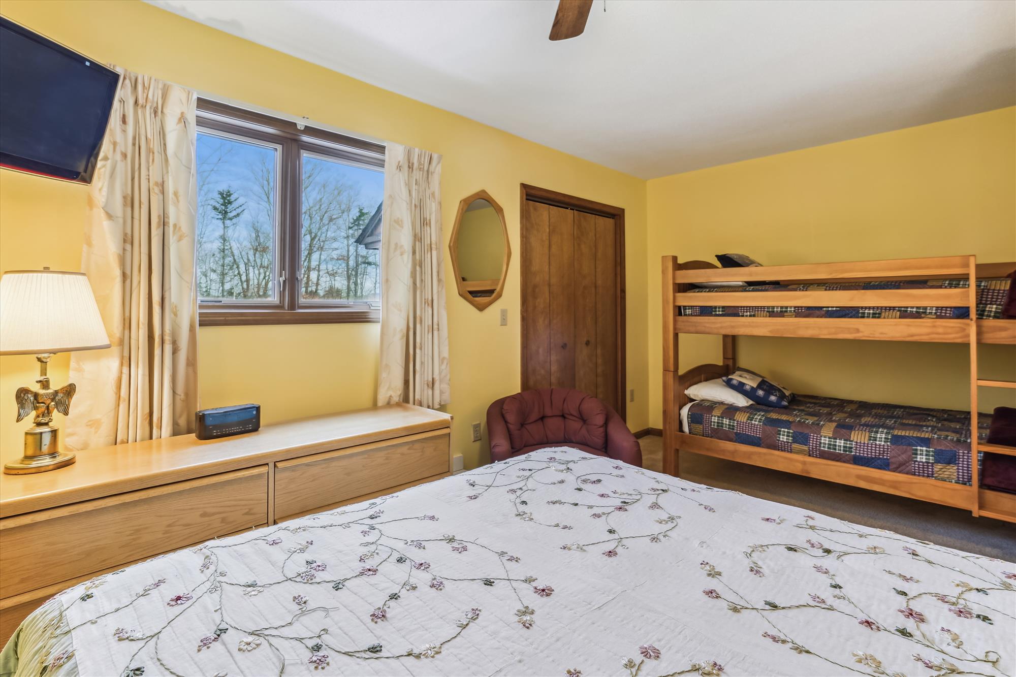 Family-Friendly Sleeping Space